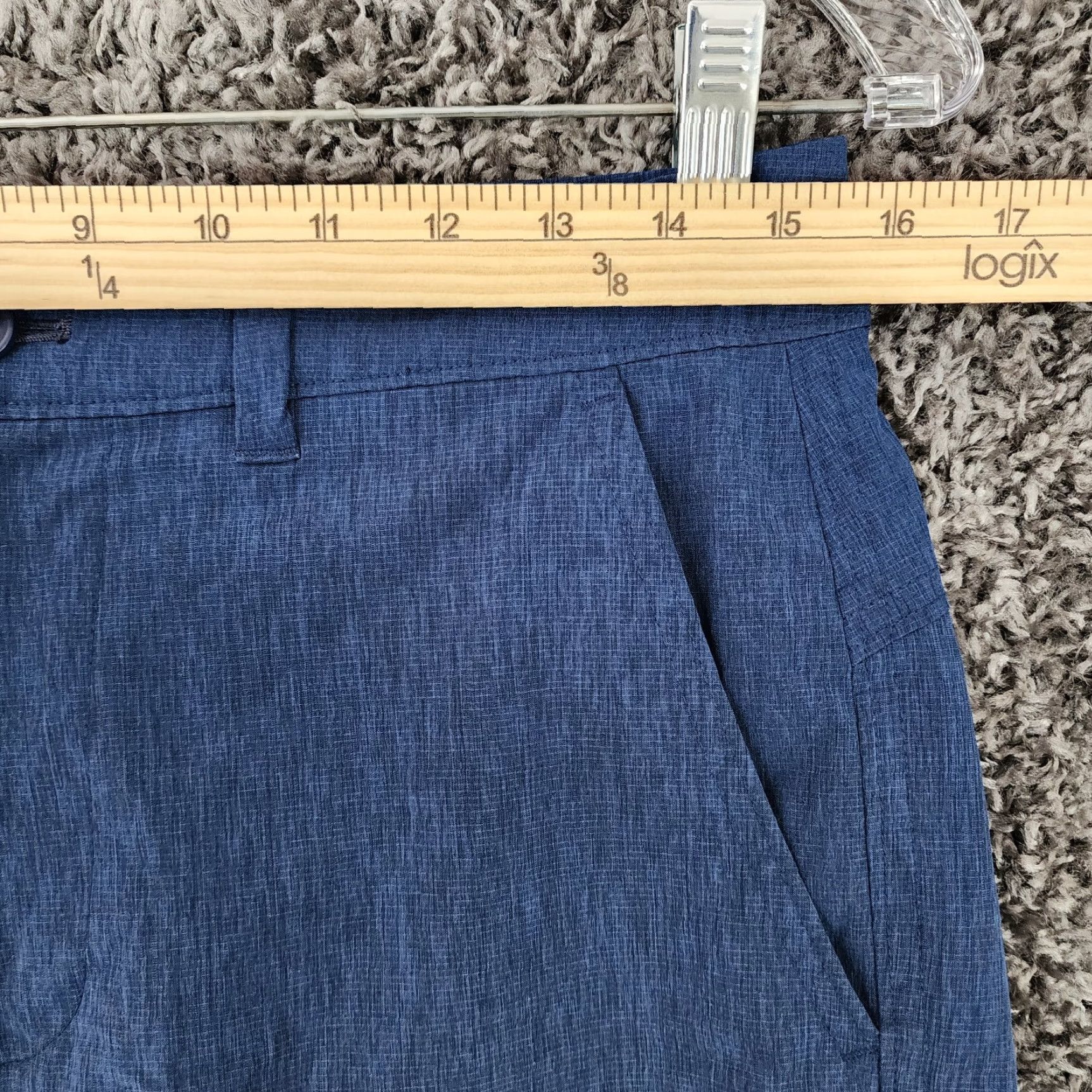 Old Navy Old Navy Active Mens Blue Chino Polyester Shorts Size 31 Size US 31 - 3 Thumbnail