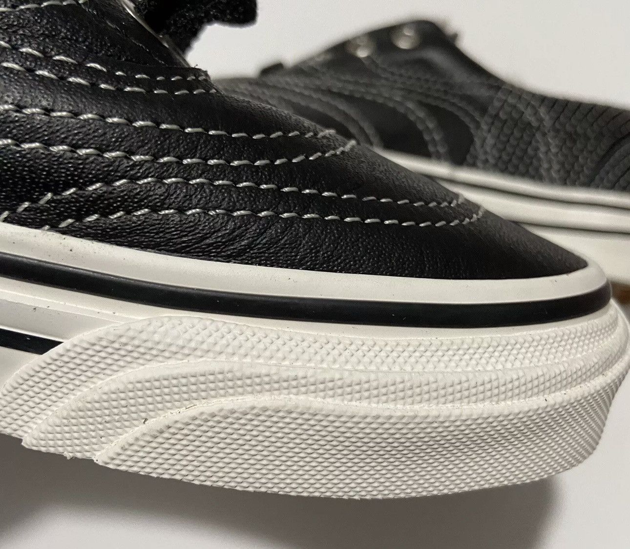 Vans Vans Era 3ra Billy's Tokyo RARE Men’s 6 Women’s 7.5 Size US 7.5 / IT 37.5 - 8 Thumbnail