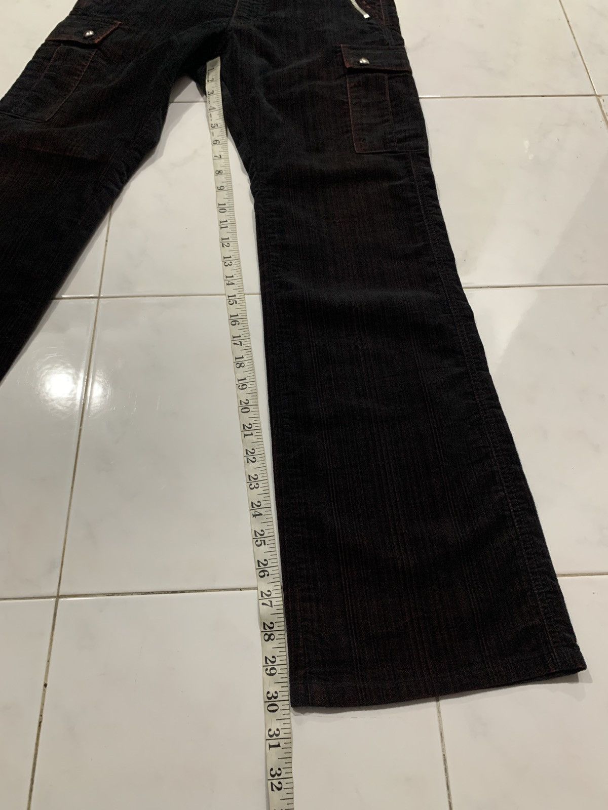 semanticdesign Semanticdesign Corduroy 8 Pocket Cargo Pant Size US 29 - 15 Thumbnail