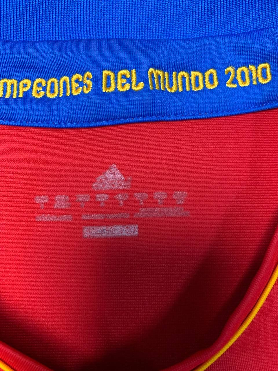 Adidas Spain Team Jersey Home football shirt 2011 - 2012 Adidas Size US S / EU 44-46 / 1 - 4 Thumbnail
