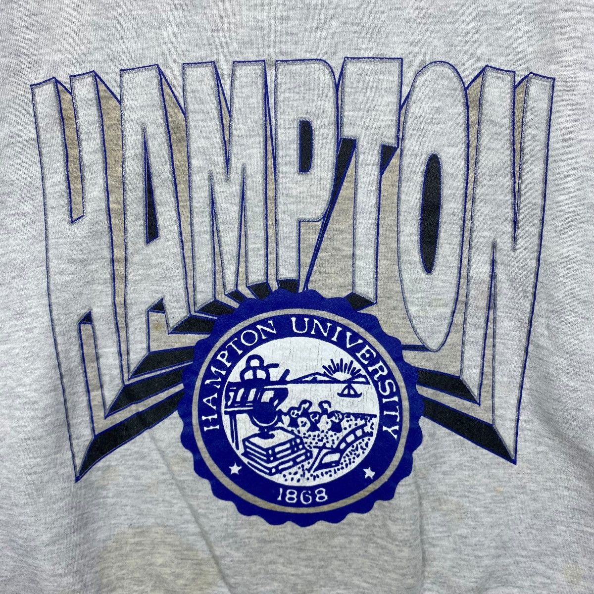 Russell Athletic Vintage 90's HAMPTON UNIVERSITY Graphic Crewneck Sweatshirt Size US L / EU 52-54 / 3 - 2 Thumbnail