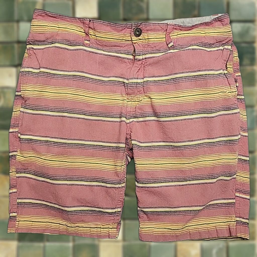 Gramicci Gramicci Shorts Mens 34 Pink Yellow 100% Cotton Chino Outdoor Travel Casual Shirt Size US 34 / EU 50 - 1 Thumbnail