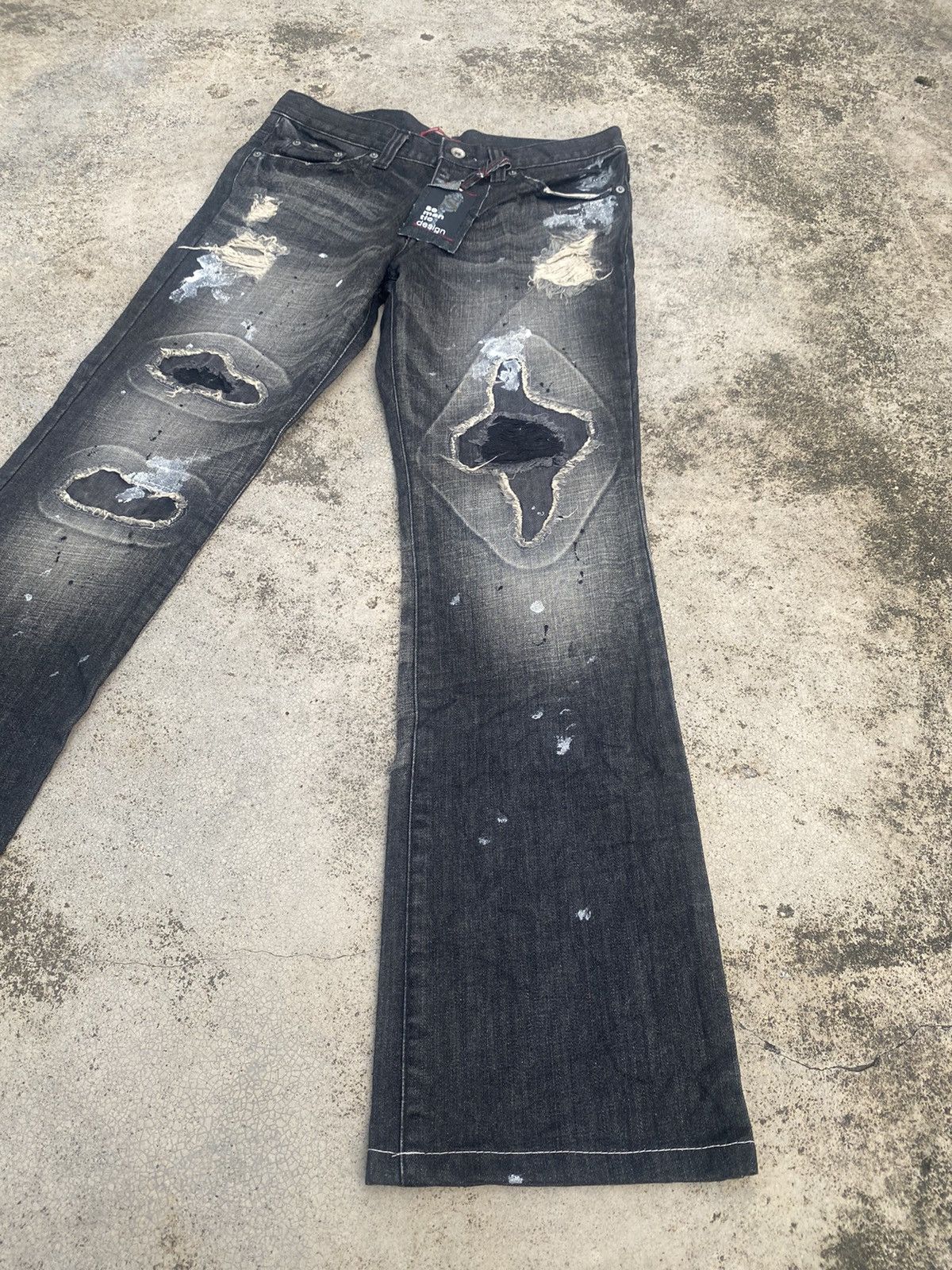 Japanese Brand Flare Jeans Semantic Distressed Boro Painted Bootcut Size US 32 / EU 48 - 2 Thumbnail