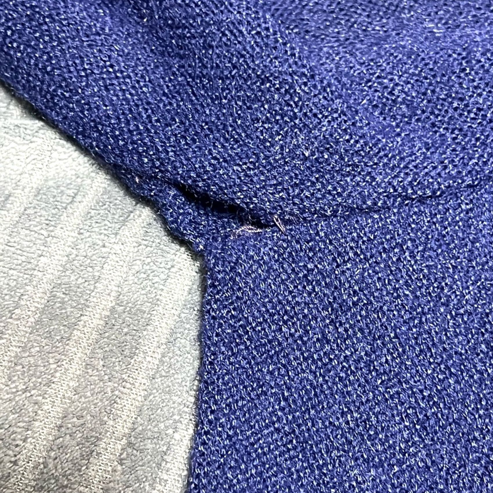 Lacoste VINTAGE Lacoste Sweater Mens L Blue Izod Cardigan Orlon Acrylic Men Gator Golf 60s Size US L / EU 52-54 / 3 - 8 Thumbnail