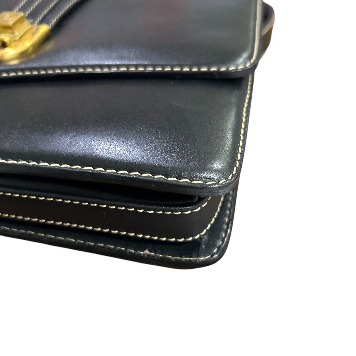 Gucci × Vintage 🔥RARE🔥GUCCI VINTAGE SHOULDER BAG Size ONE SIZE - 16 Thumbnail