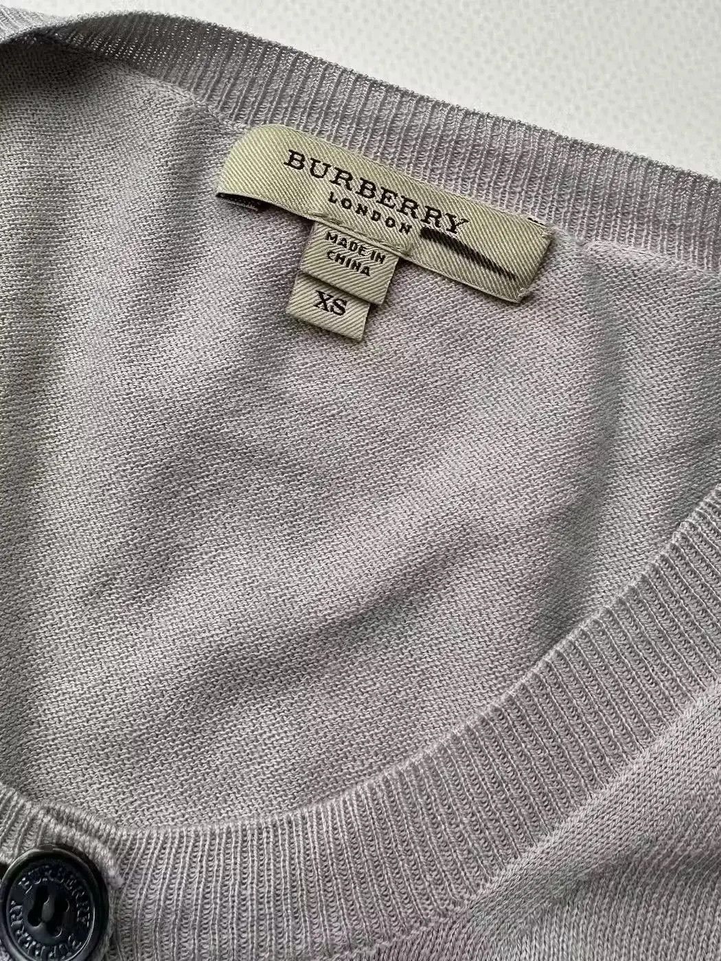 Burberry Burberry Vintage Button Cardigan (267) Size XS / US 0-2 / IT 36-38 - 7 Thumbnail