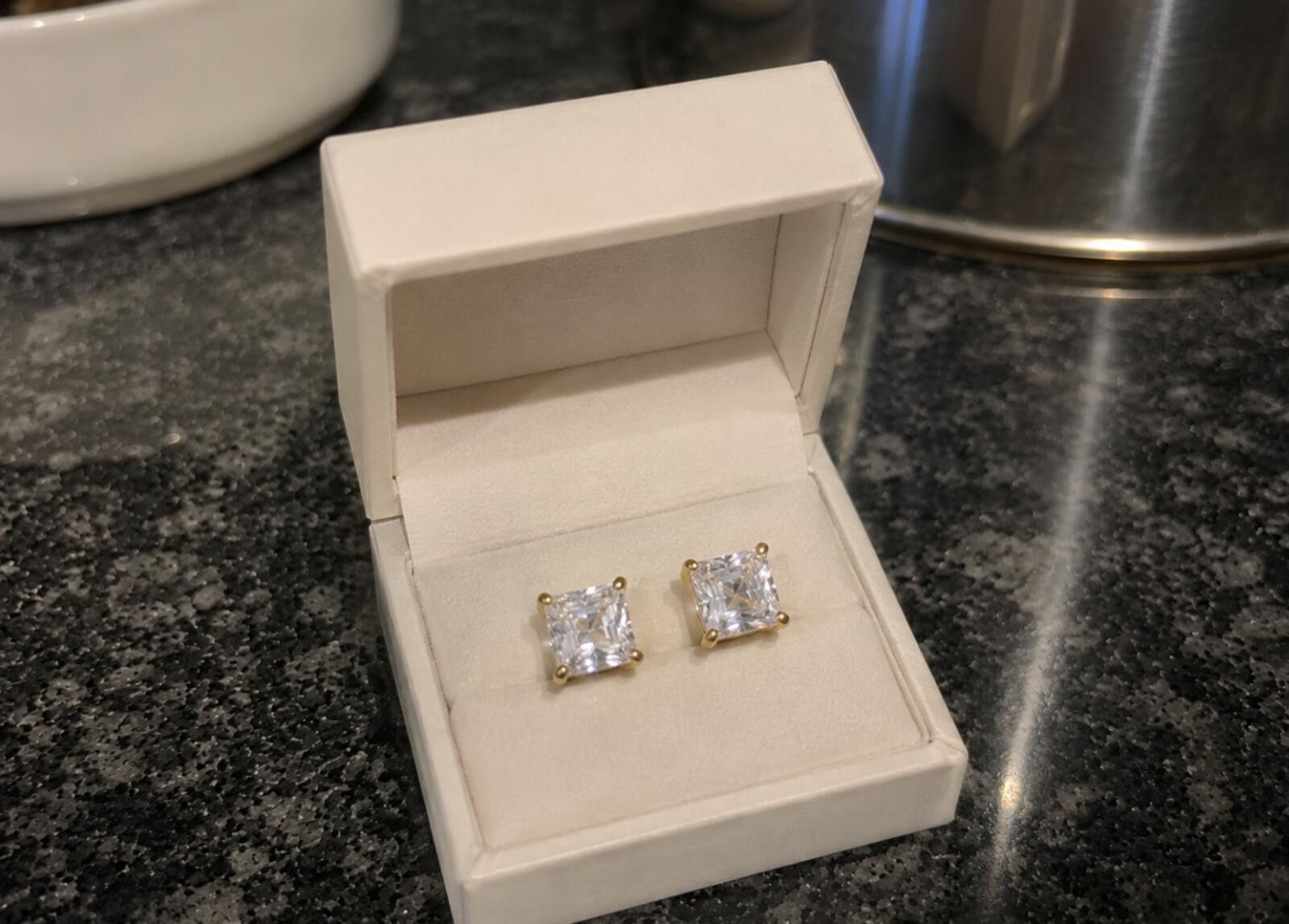 Other Square Cut Stud Earrings 2ct 14k gold finish Size ONE SIZE - 3 Thumbnail