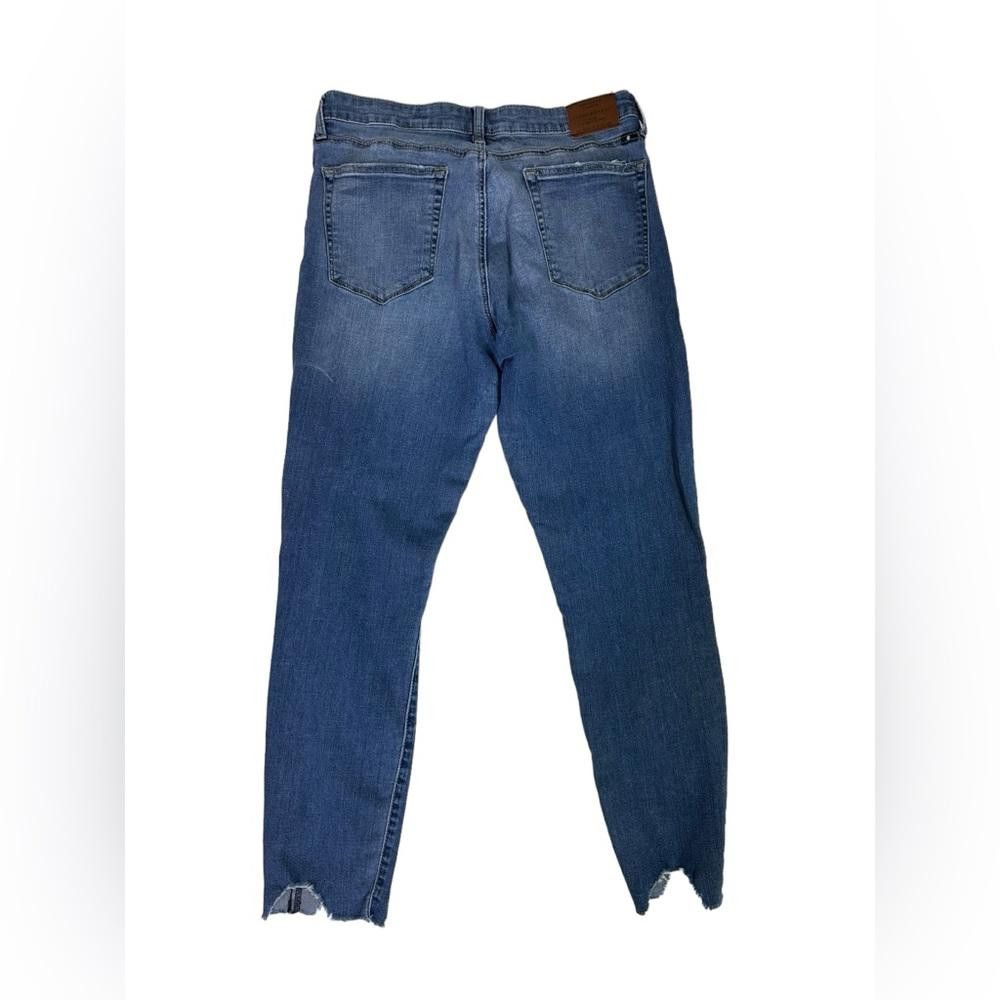 Lucky Brand Lucky Brand l Ava Mid Rise Skinny Distressed Jeans Size 10 Size 32" / US 10 / IT 46 - 7 Thumbnail
