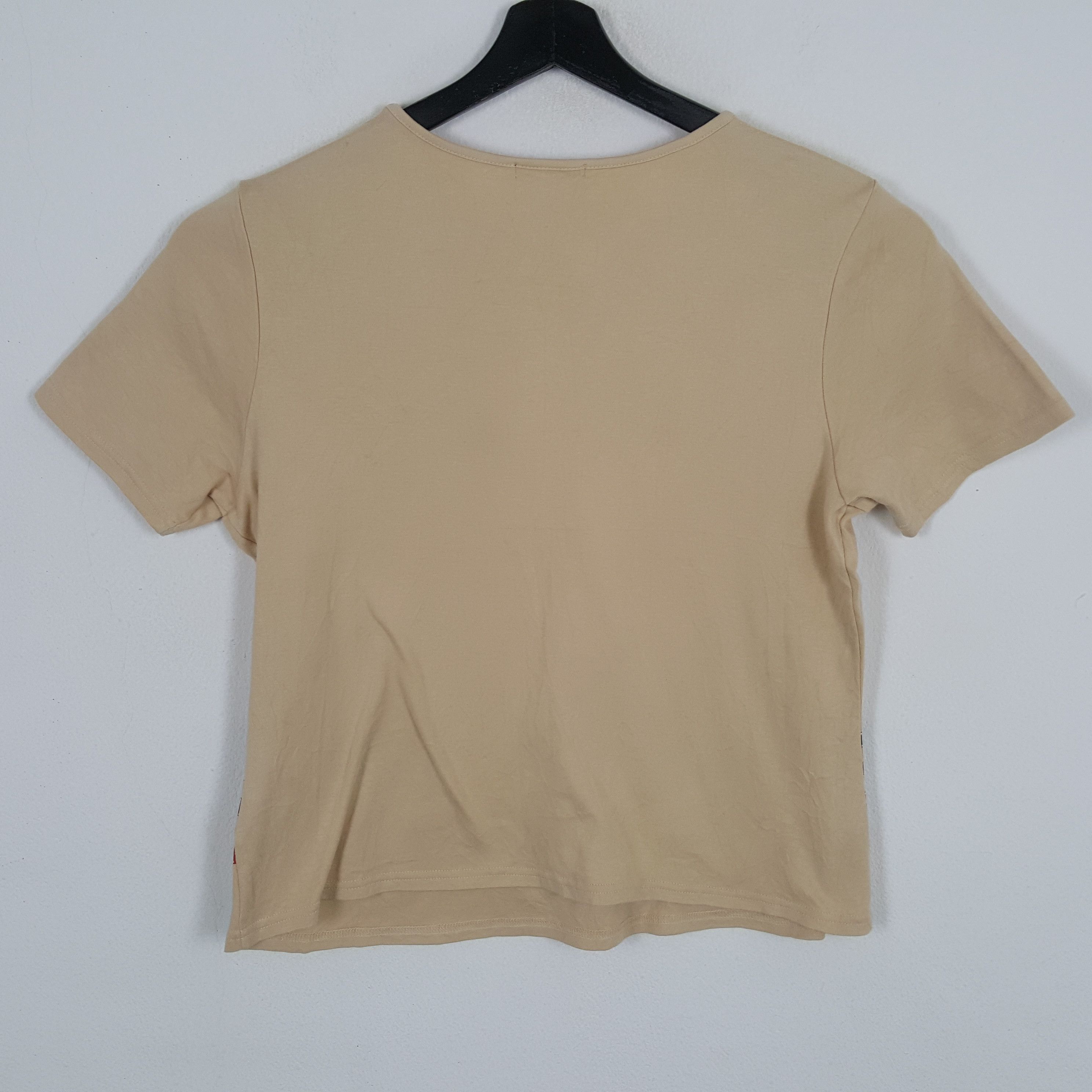Burberry × Vintage BURBERRY LONDON Logo Design Custom Spellout Art Tshirt Size S / US 4 / IT 40 - 3 Thumbnail
