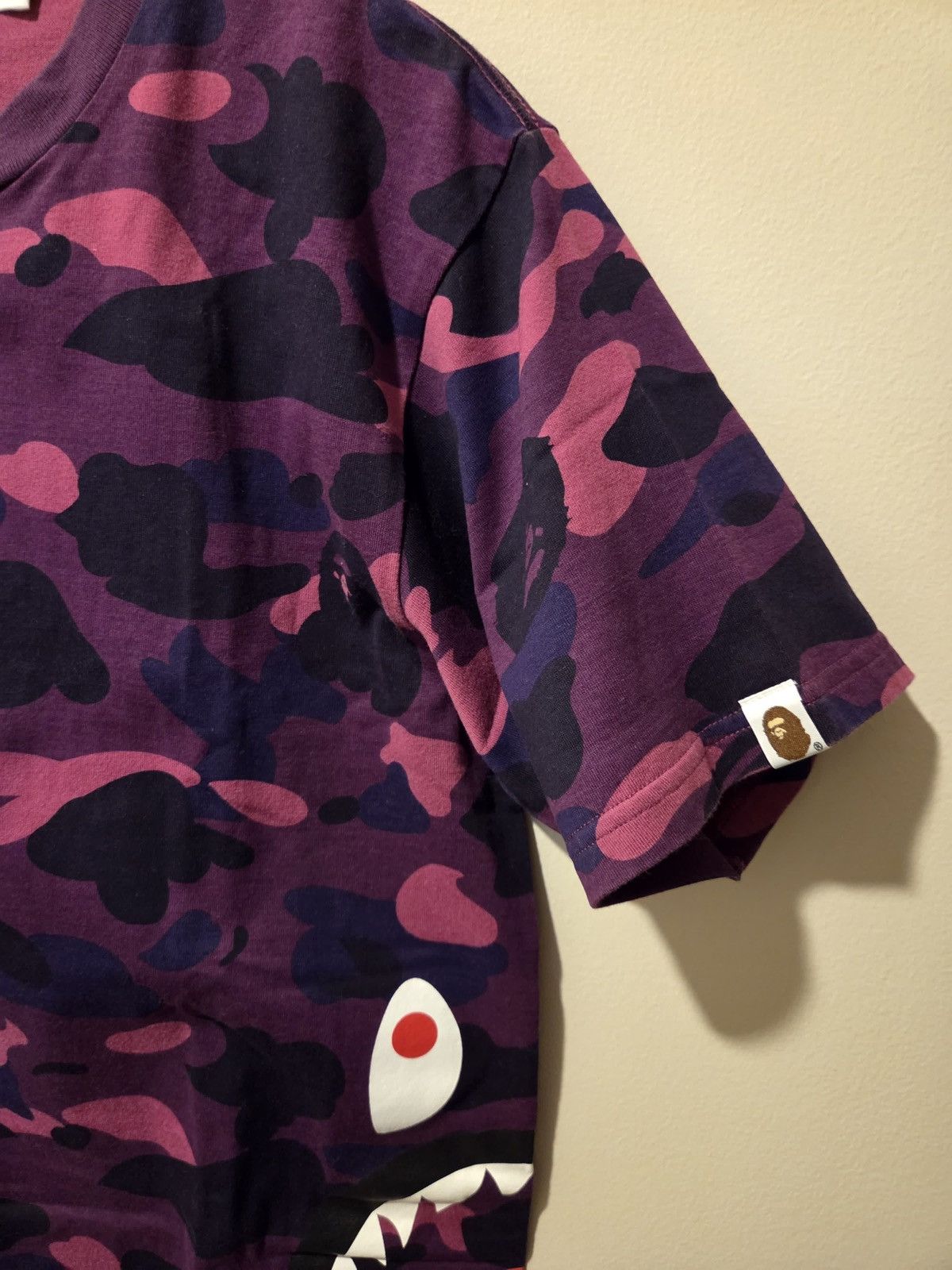 Bape BAPE Shark Camo T Shirt Purple Pink Size M Ape Head Size US M / EU 48-50 / 2 - 3 Thumbnail