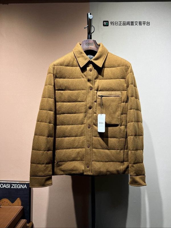 Ermenegildo Zegna Zegna Men's Solid Long. Size US S / EU 44-46 / 1 - 1 Thumbnail