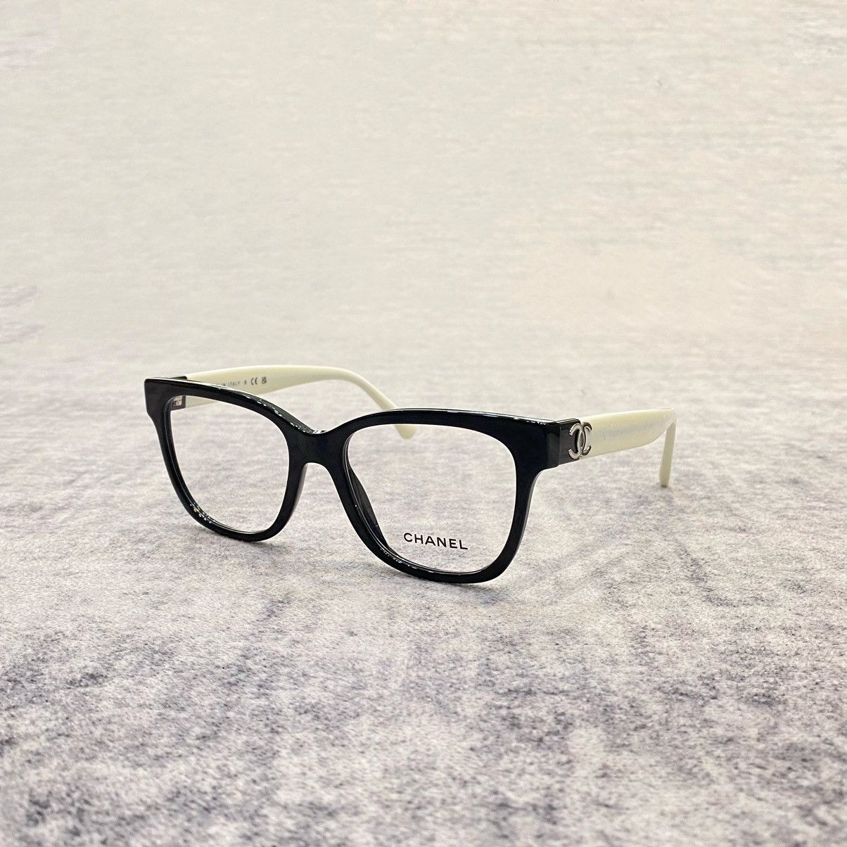 Chanel CHANEL 0CH3472 1656 BLACK WHITE Size ONE SIZE - 1 Thumbnail