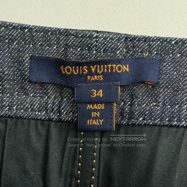 Louis Vuitton Louis Vuitton Denim Skirt with Gold Button and Blue Old Fl Size 33" - 5 Thumbnail