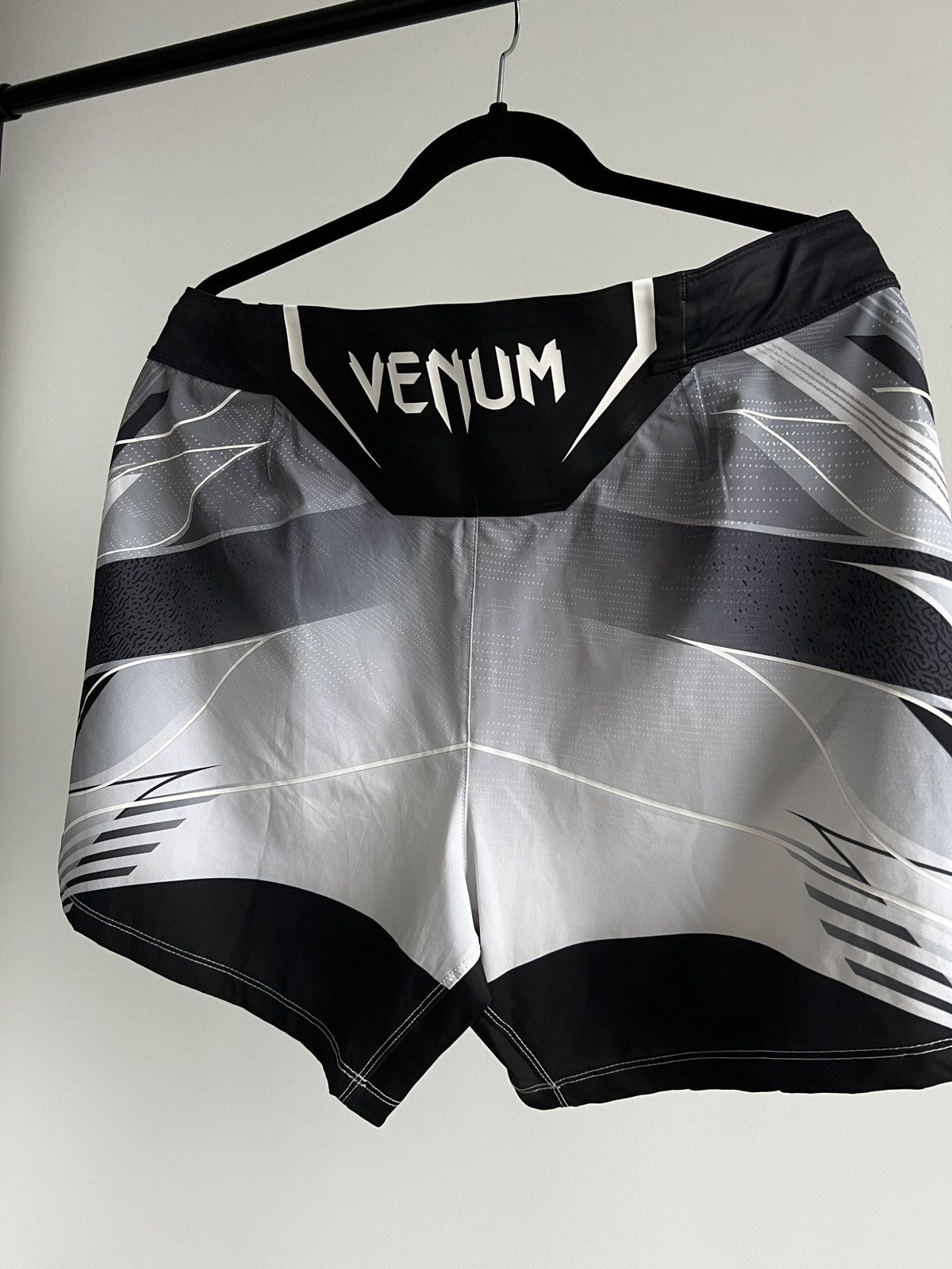 Other Venum UFC Authentic Fight Night Gladiator Size US 34 / EU 50 - 9 Thumbnail