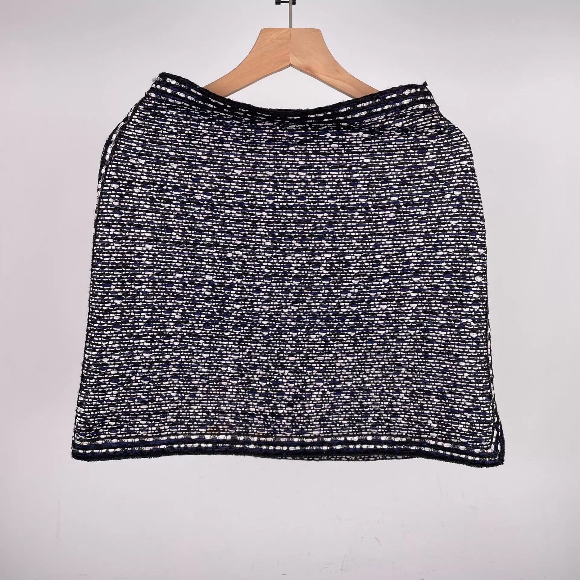 Dior Dior Women's Gray Skirt 36 Size 26" / US 2 / IT 38 - 2 Thumbnail