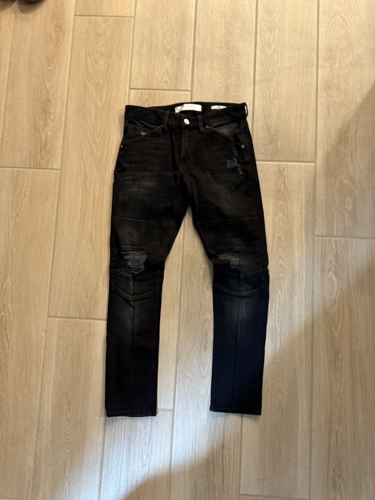 Guess Guess slim tapered moto jeans Size US 30 / EU 46 - 1 Thumbnail