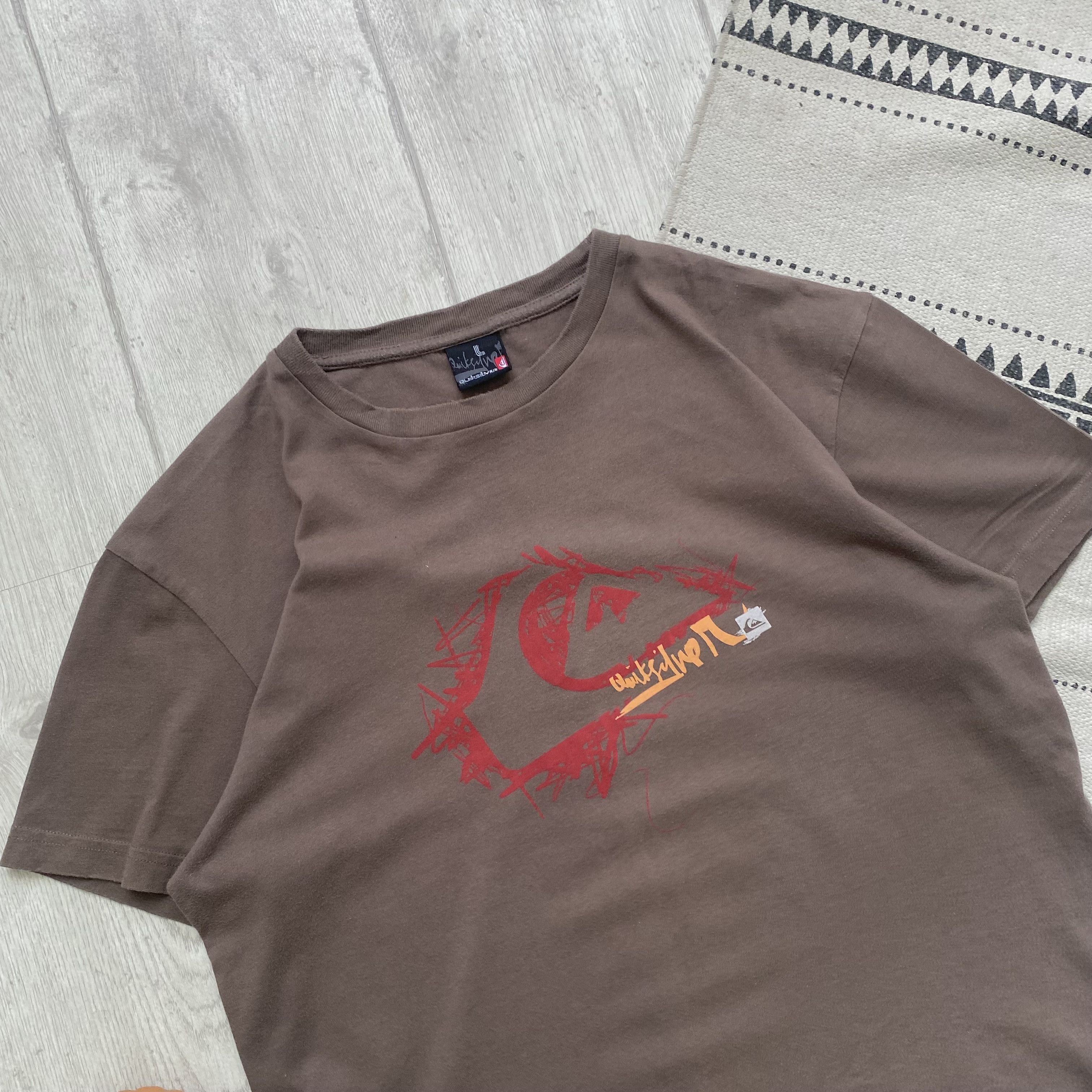 Quiksilver 🏄🏼‍♂️Vintage 2000s Quiksilver Surf Tee Center logo Y2K Size US M / EU 48-50 / 2 - 2 Thumbnail