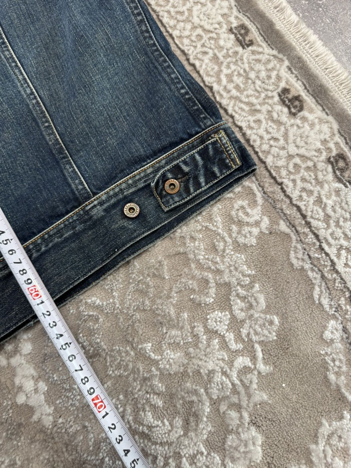 Diesel Vintage Diesel distressed denim jeans jacket size Size US L / EU 52-54 / 3 - 15 Thumbnail