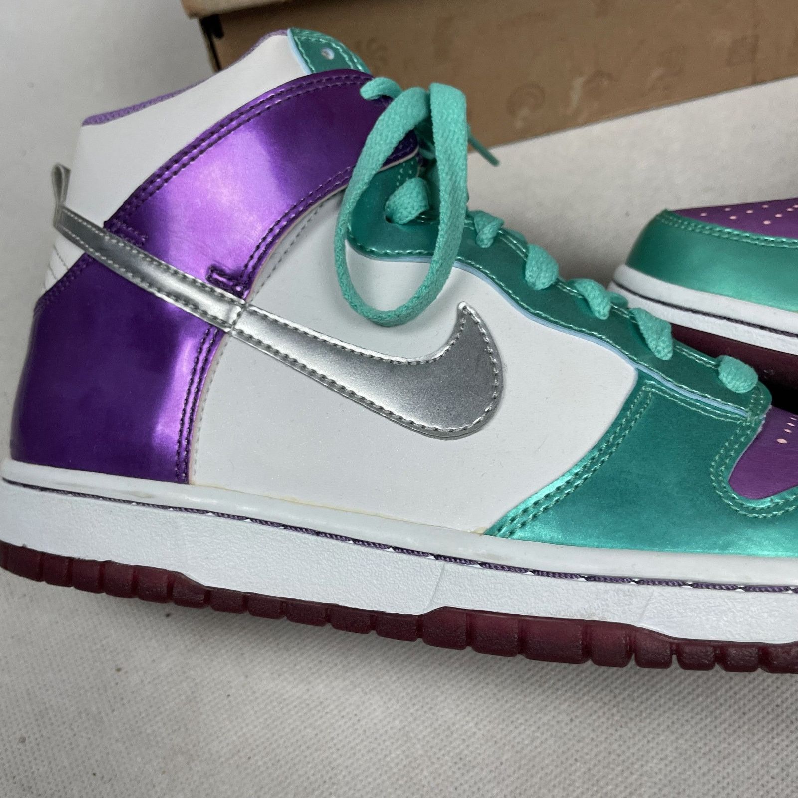 Nike Nike Dunk High GS 308319-101 White Purple Athletic Shoes 6.5 Size US 6.5 / EU 39-40 - 7 Thumbnail