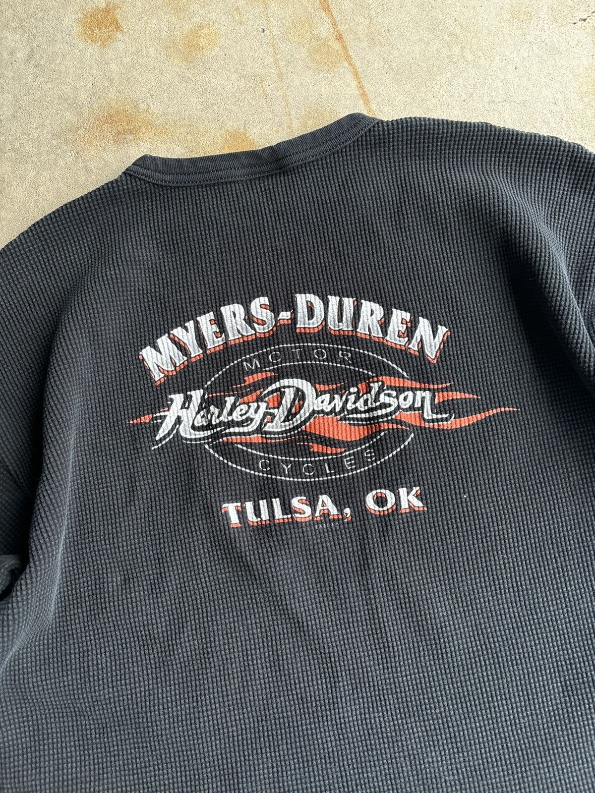 Other Crazy 2004 Harley Davidson Tribal Thermal Boxy Fit Liner Size US XL / EU 56 / 4 - 6 Thumbnail