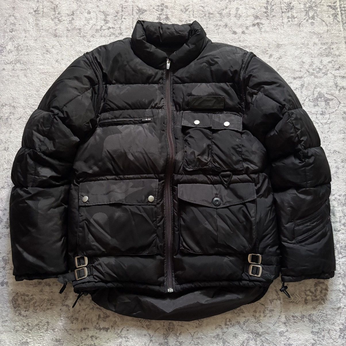Undercover Undercover AW03 Paper Doll Rottweiler Camo Cargo Puffer | M Size US M / EU 48-50 / 2 - 1 Thumbnail
