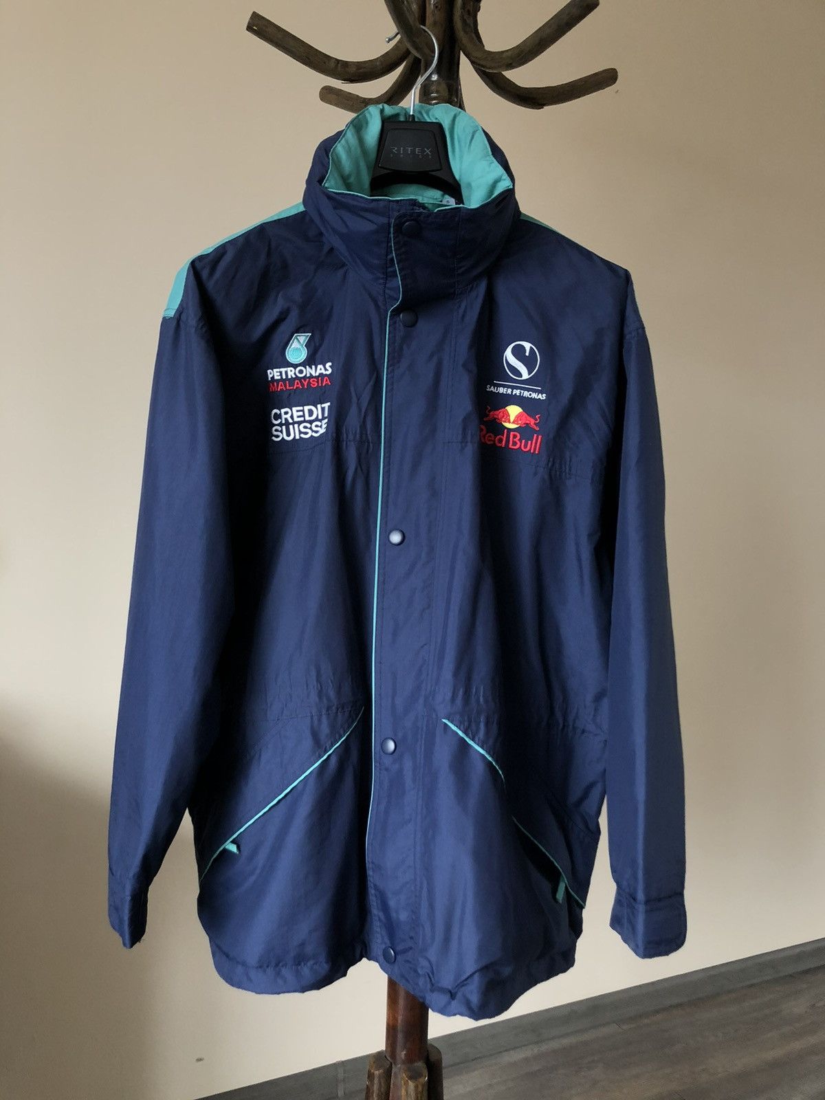 VTG Red Bull Sauber Petronas F1 Team 12 Jacket Formula