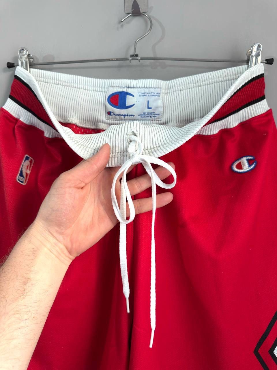 Champion Vintage Champion Chicago Bulls 90s NBA Basketball Shorts, L Size US 34 / EU 50 - 12 Thumbnail