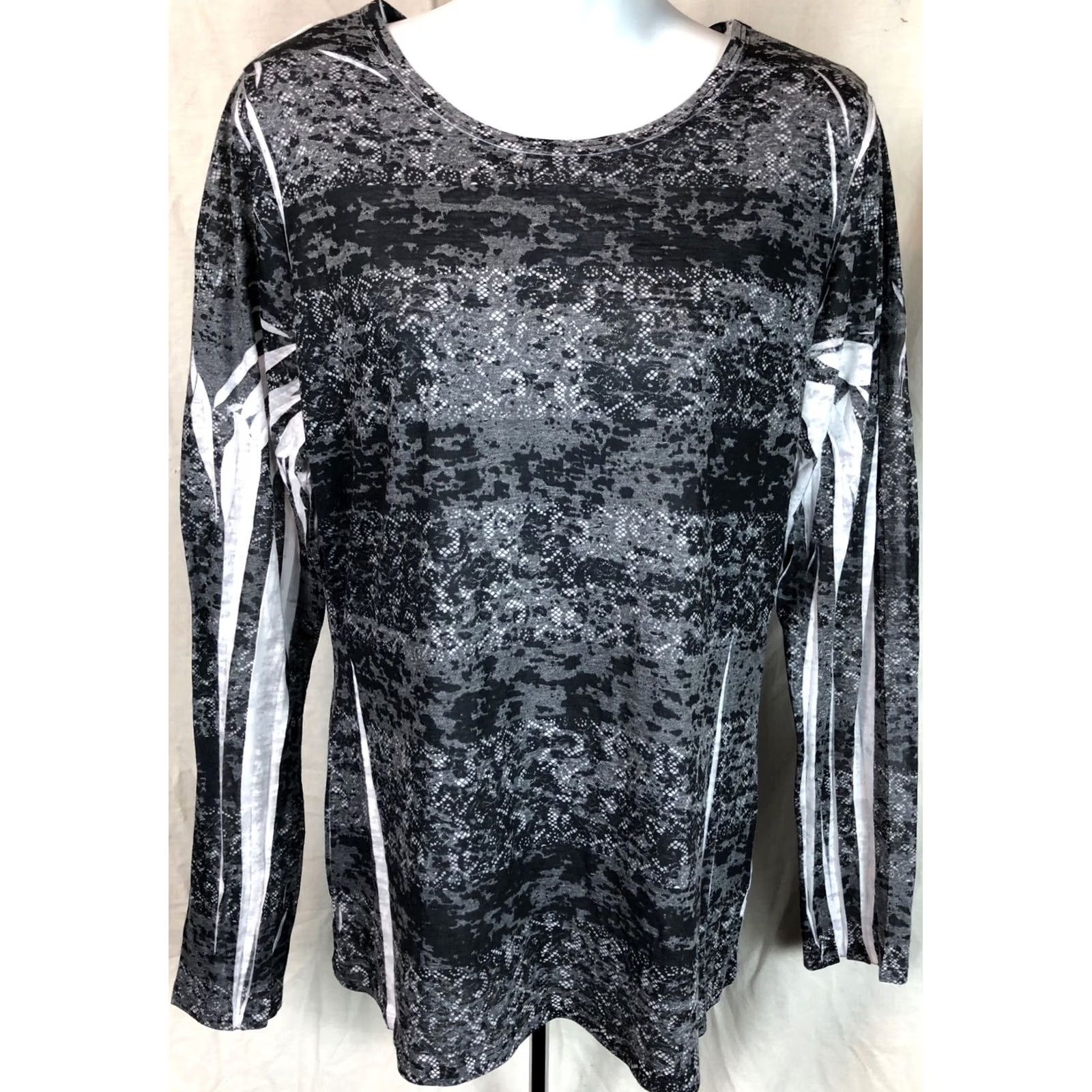 Vintage INC Top L Gray Geometric Scoop Neck Pleated Long Sleeves Jersey tee Size L / US 10 / IT 46 - 2 Thumbnail