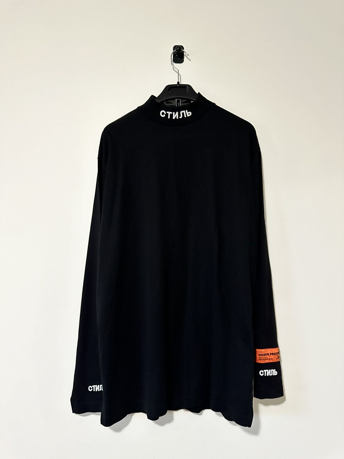 Heron Preston heron preston black long-sleeve t-shirt Size US S / EU 44-46 / 1 - 1 Thumbnail