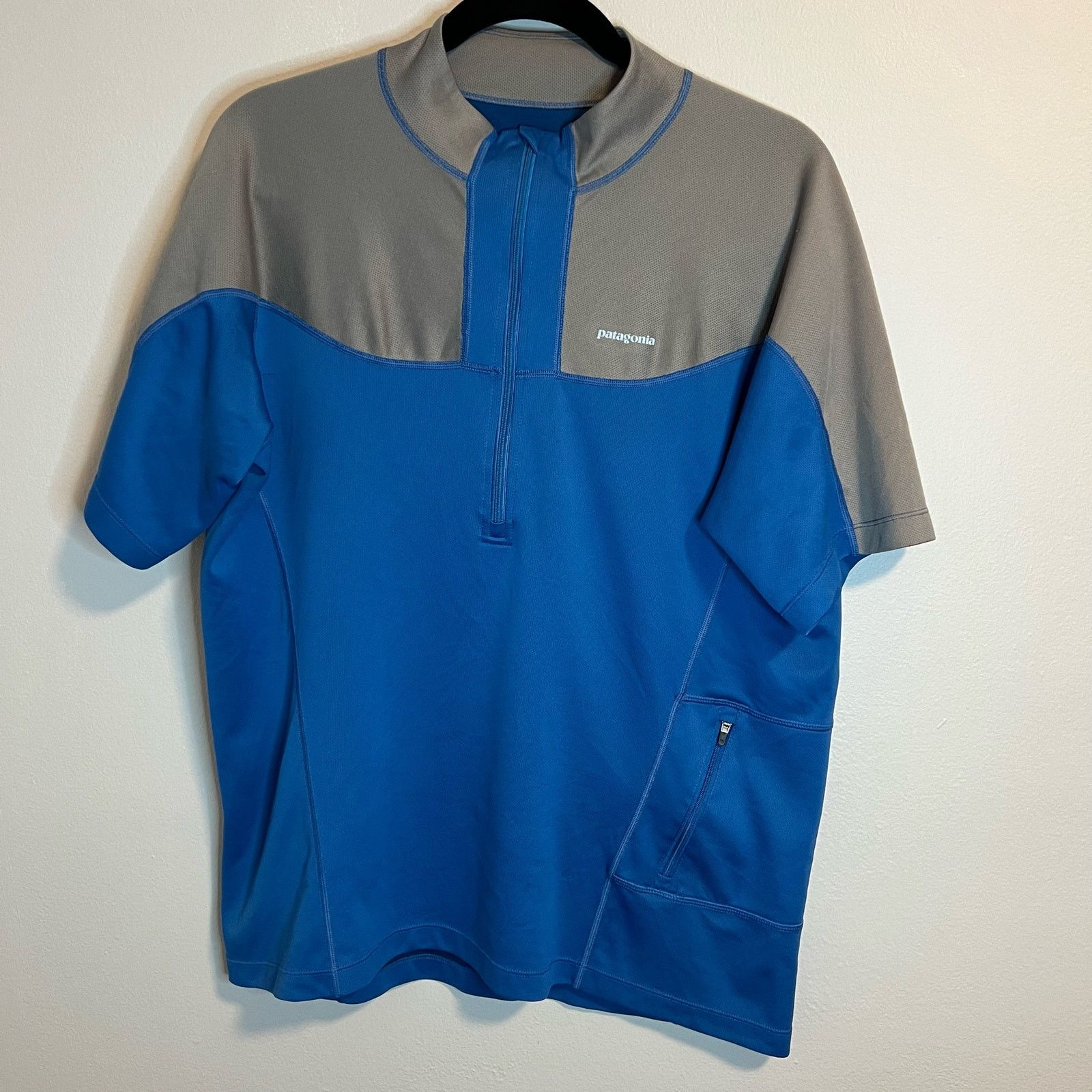 Patagonia Patagonia Athletic Blue Grey Tee Shirt Hiking Men’s Size L Size US L / EU 52-54 / 3 - 1 Thumbnail