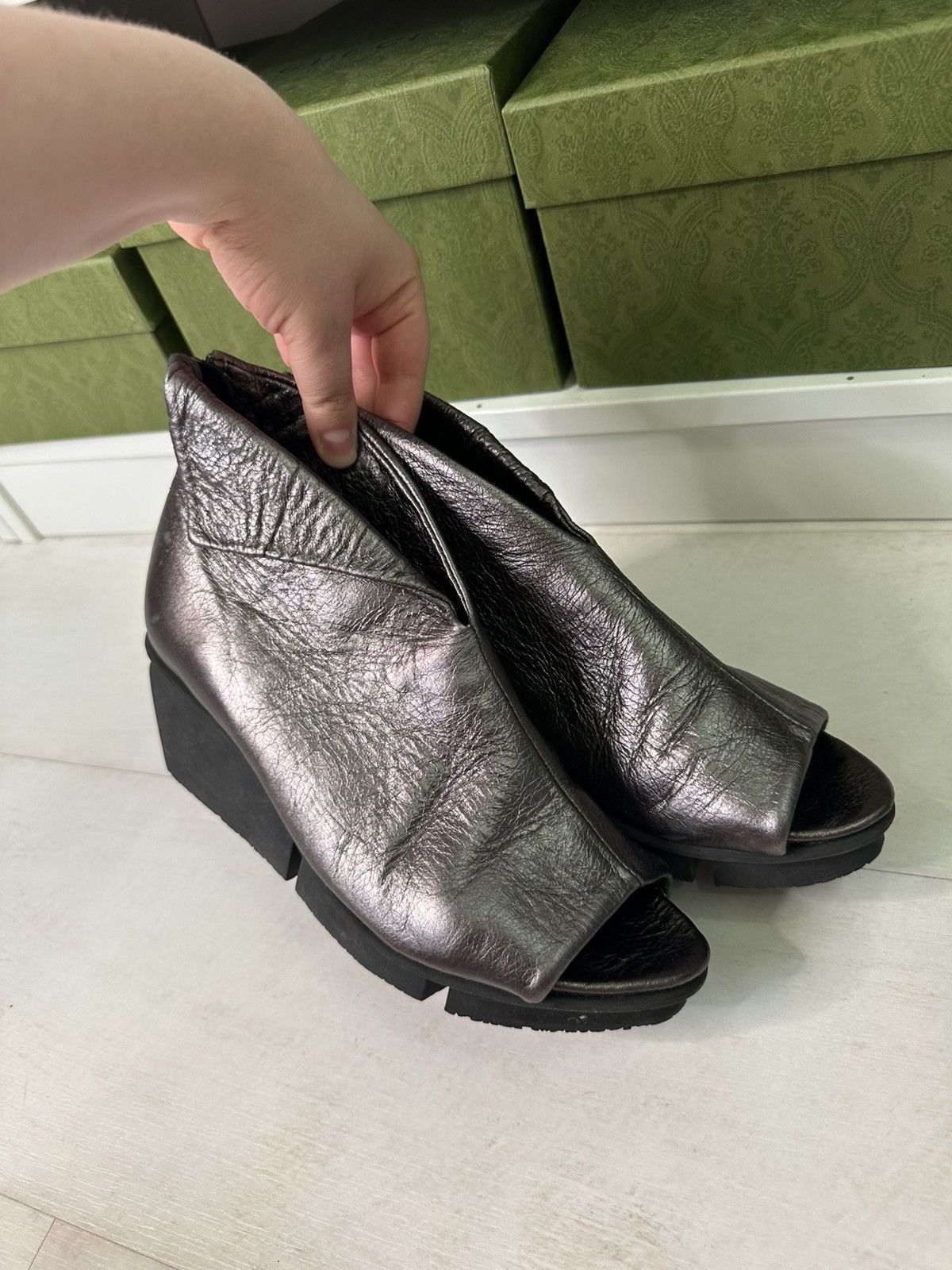 Trippen Trippen leather silver sandals Size US 8 / IT 38 - 2 Thumbnail
