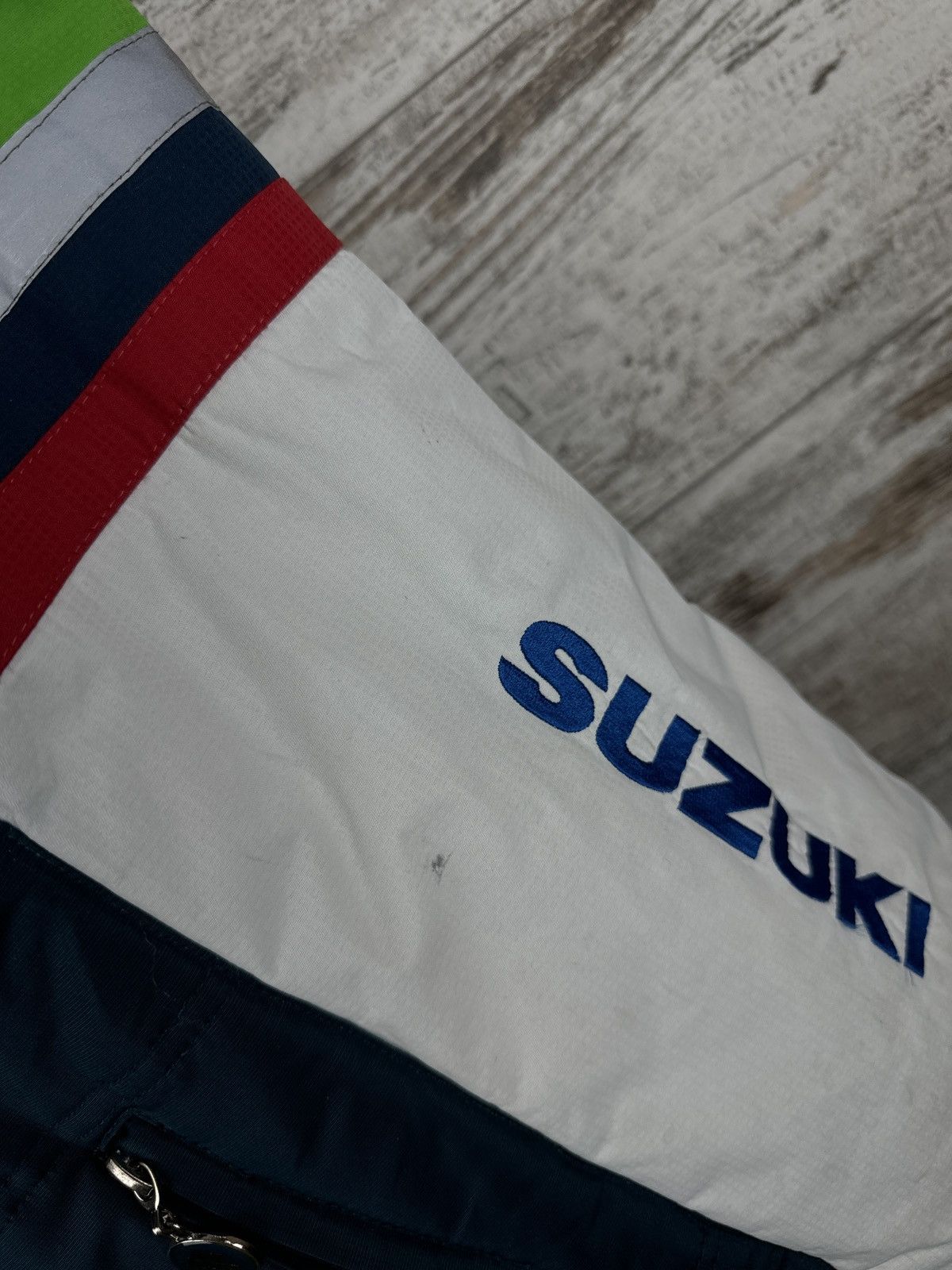 Vintage Mens Vintage Suzuki racing vest firelli formula 1 rare Size US XL / EU 56 / 4 - 8 Thumbnail