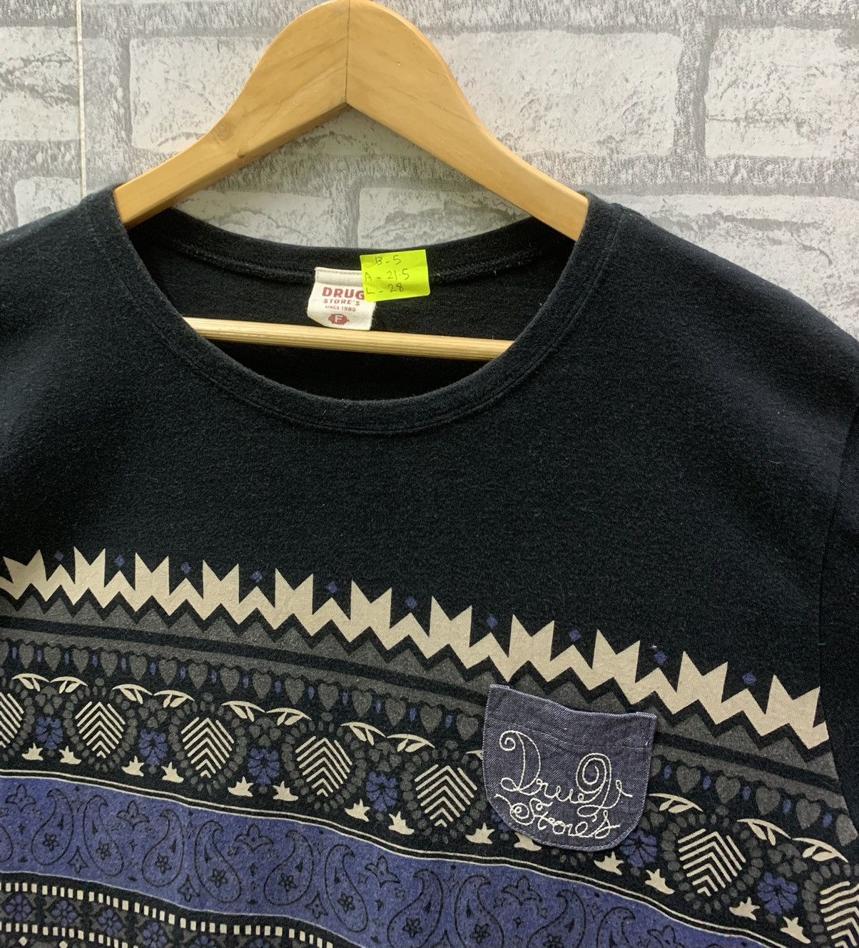 Japanese Brand Vintage Drug Stores Stripe Pocket T-shirts Size US L / EU 52-54 / 3 - 2 Thumbnail