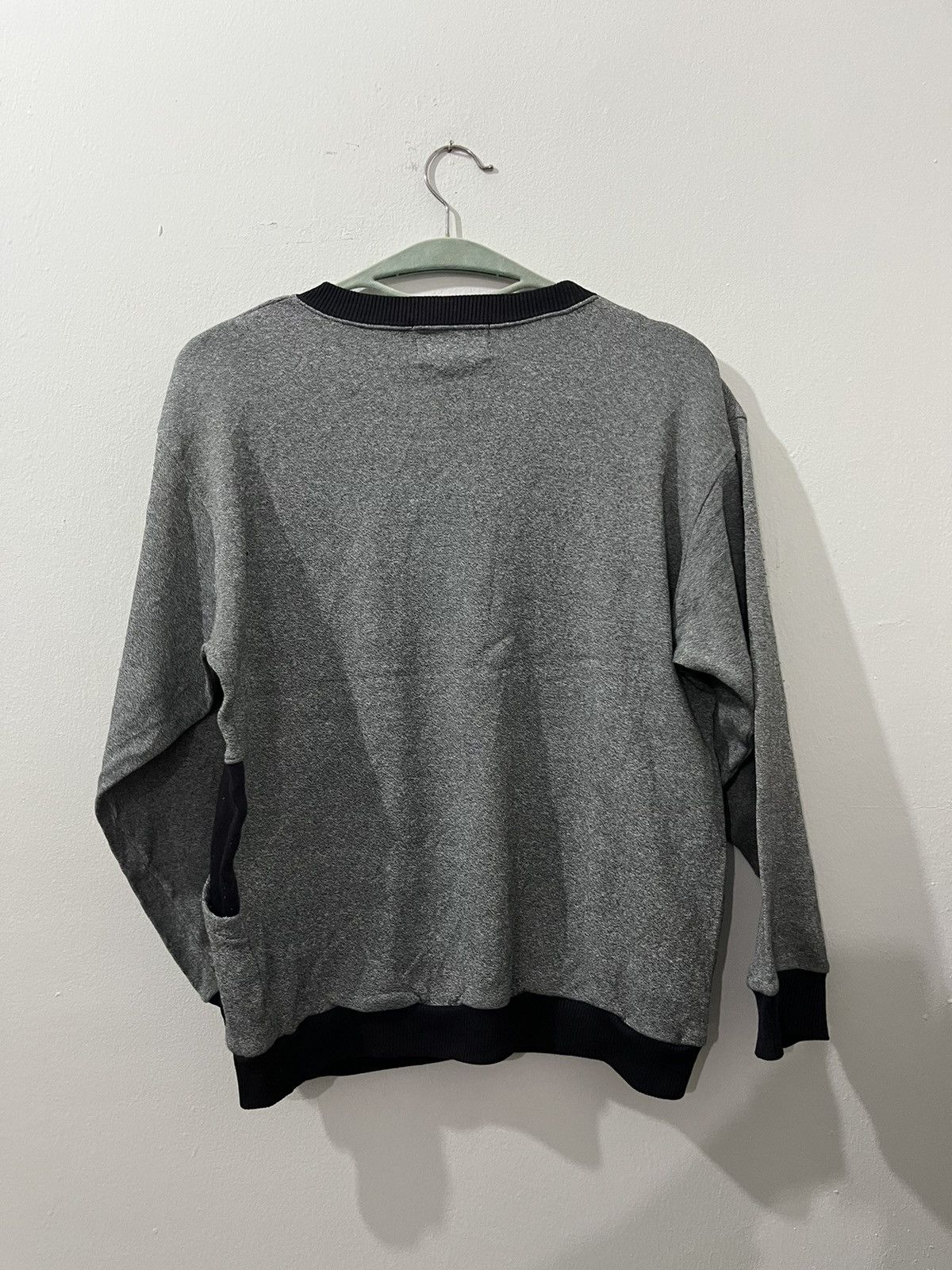 Gianni Valentino Vintage Valentino Christy Paris Grey Pullover Sweatshirts Size L / US 10 / IT 46 - 9 Thumbnail