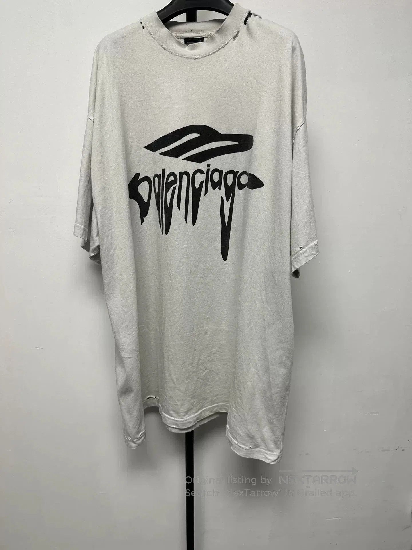 Balenciaga Balenciaga Printed Crew Neck T-Shirt. Size XL / US 12-14 / IT 48-50 - 1 Thumbnail