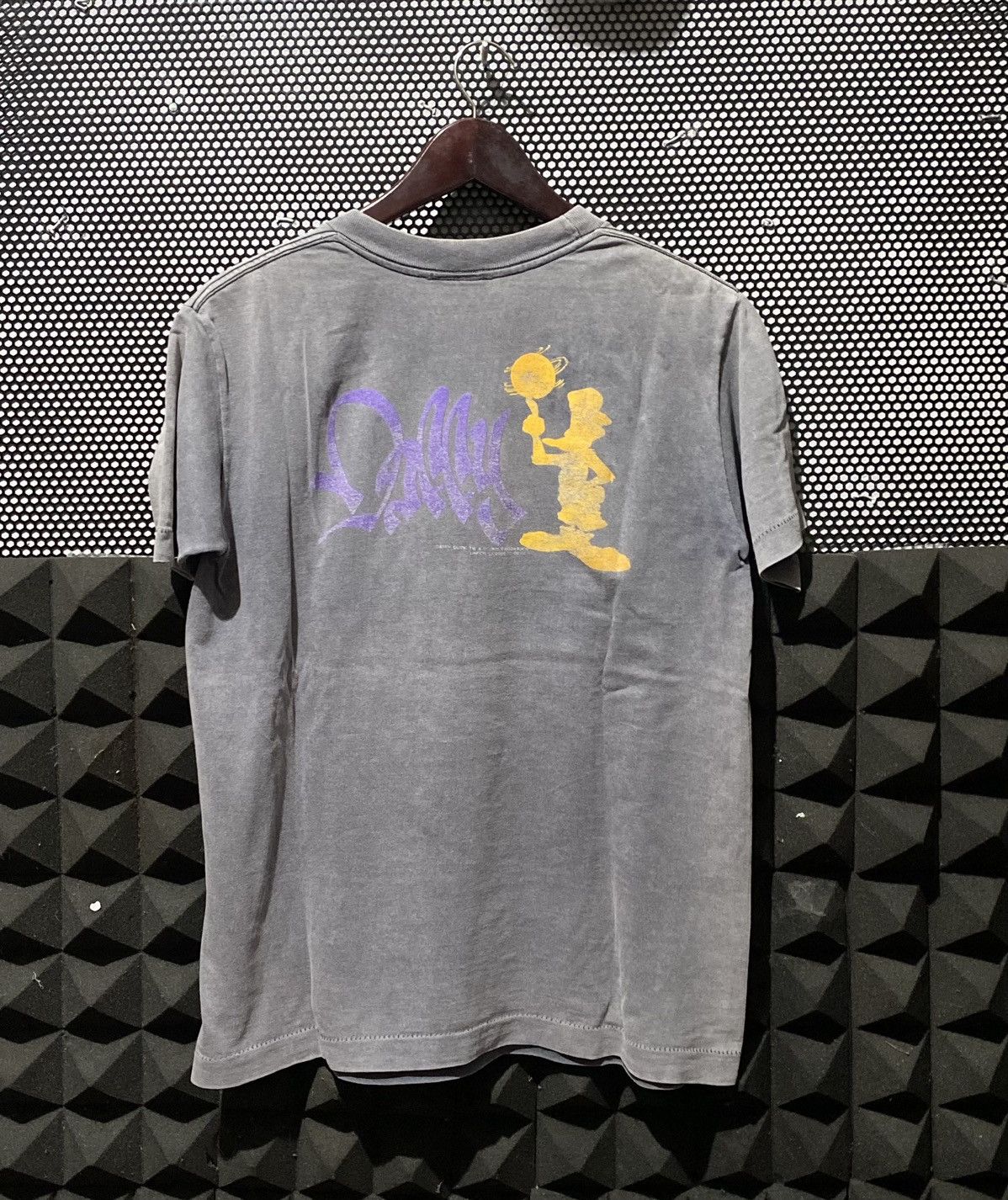 Giant × StraightFaded × Vintage Daffy duck good faded by giant 1993 vintage vtg loone tunes Size US M / EU 48-50 / 2 - 10 Thumbnail