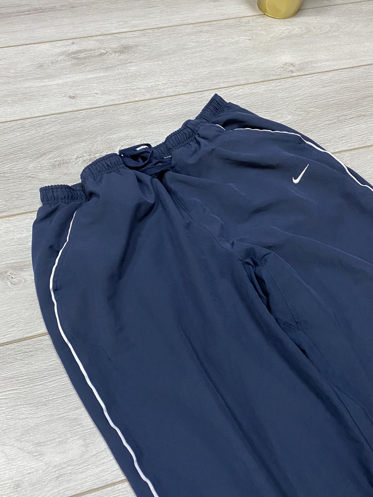 Nike Nike vintage parachute nylon pants striped Size US 36 / EU 52 - 5 Thumbnail