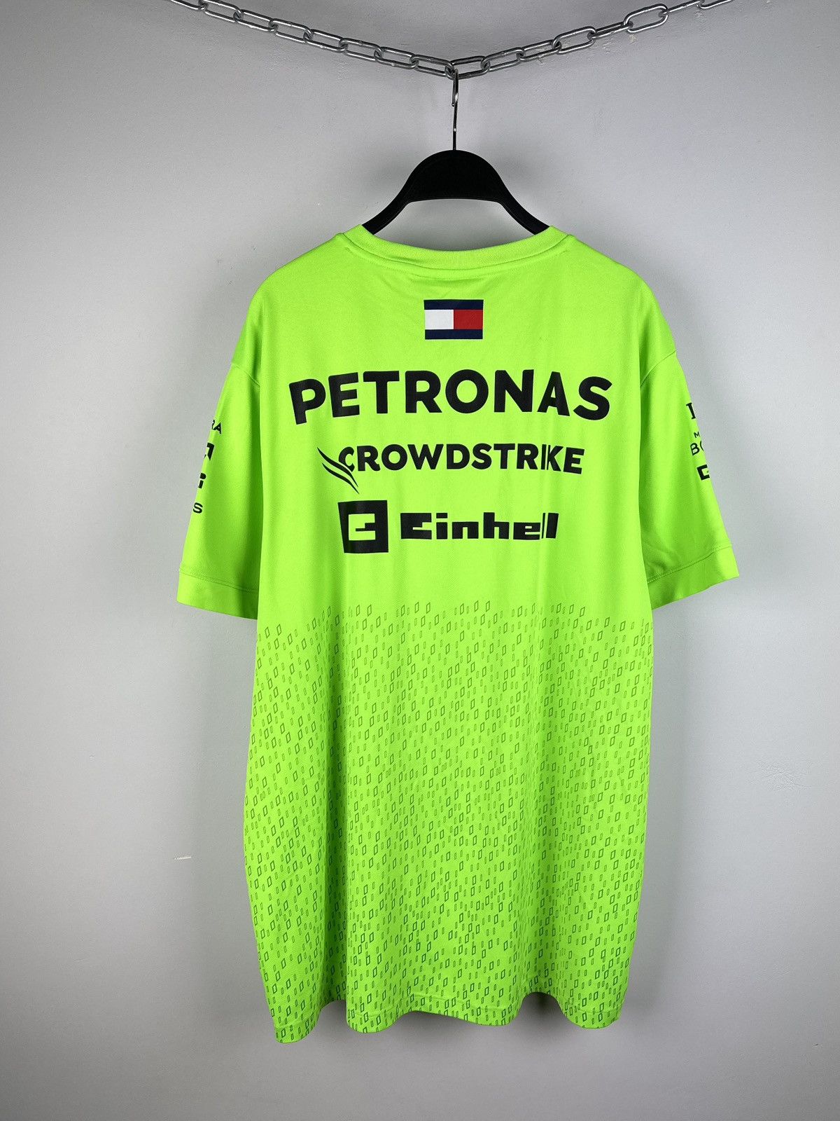Formula 1 × Mercedes-Benz × Tommy Hilfiger AMG Mercedes Benz Petronas Formula 1 Tommy Hilfiger T-shirt Size US XXL / EU 58 / 5 - 12 Thumbnail