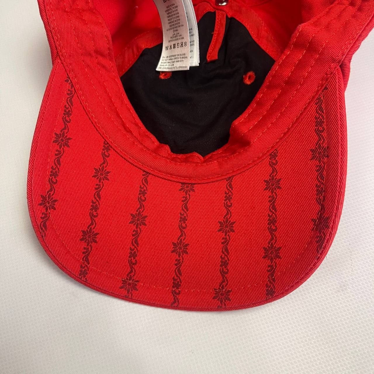 Puma Puma Swiss Soccer Team UBS Baseball Sport CAP HAT OS Size ONE SIZE - 4 Thumbnail