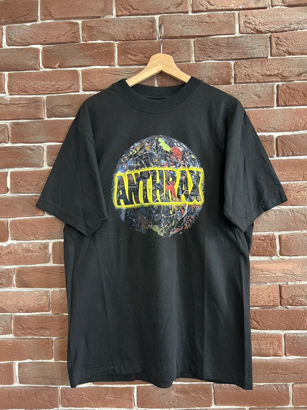 Band Tees Vintage Anthrax 90s Tour Tee like Metallica Slayer Pantera Size US L / EU 52-54 / 3 - 1 Thumbnail
