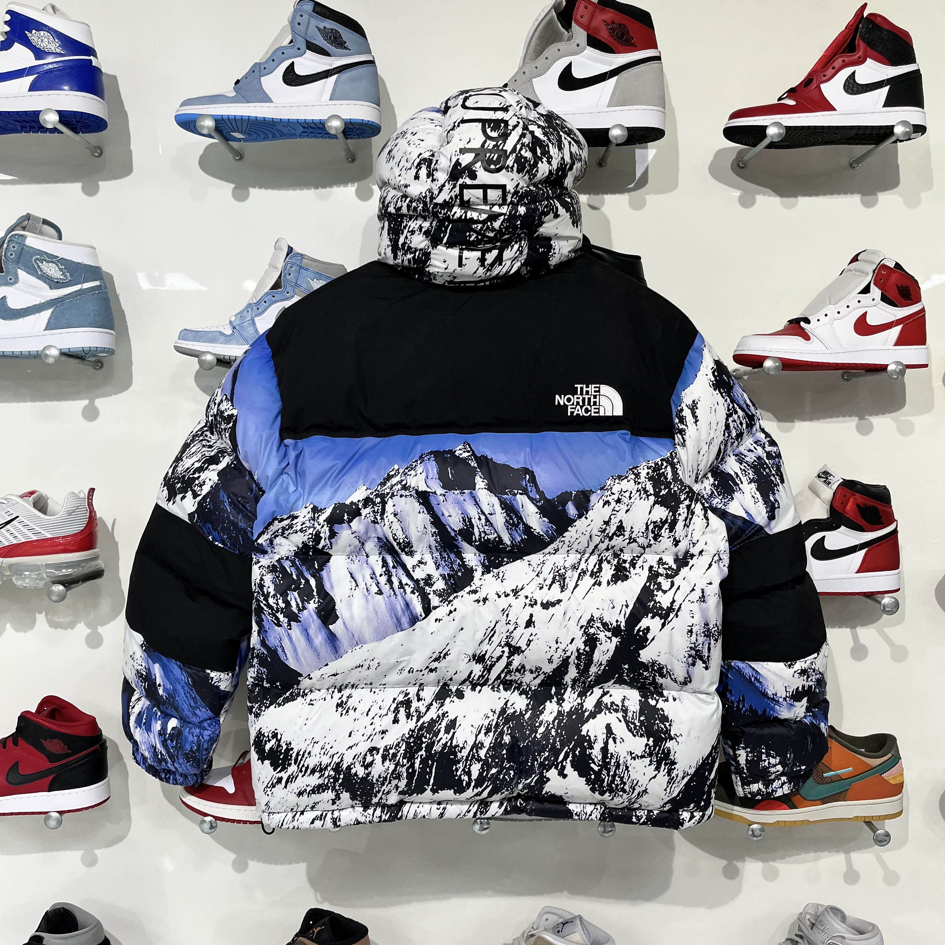 Supreme × The North Face Supreme x The North Face Mountain Baltoro Jacket Size US M / EU 48-50 / 2 - 2 Thumbnail