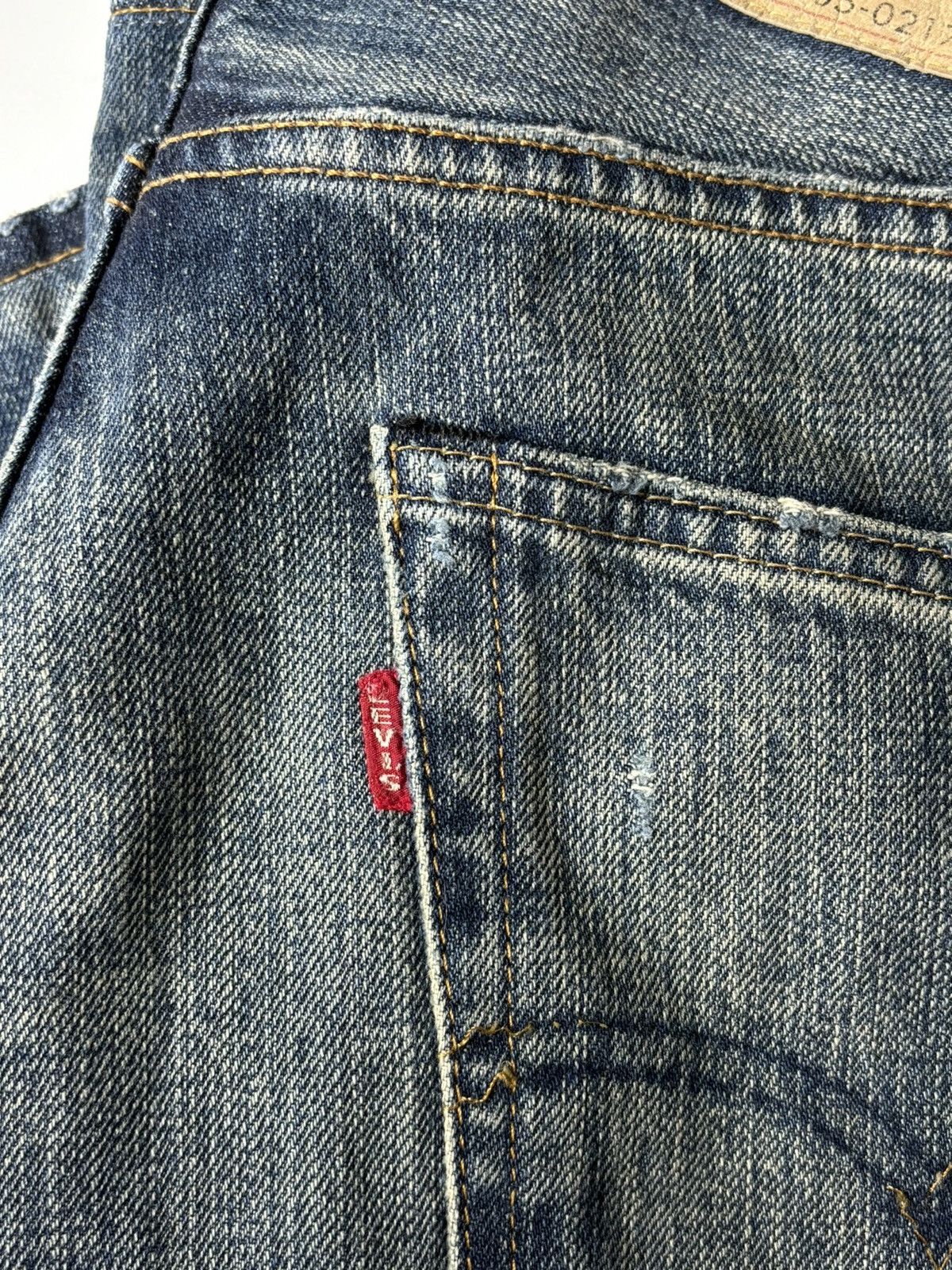 Levi's Vintage Levis 505-0217 Big E Selvedge ripped Jeans size 30 Size US 30 / EU 46 - 5 Thumbnail