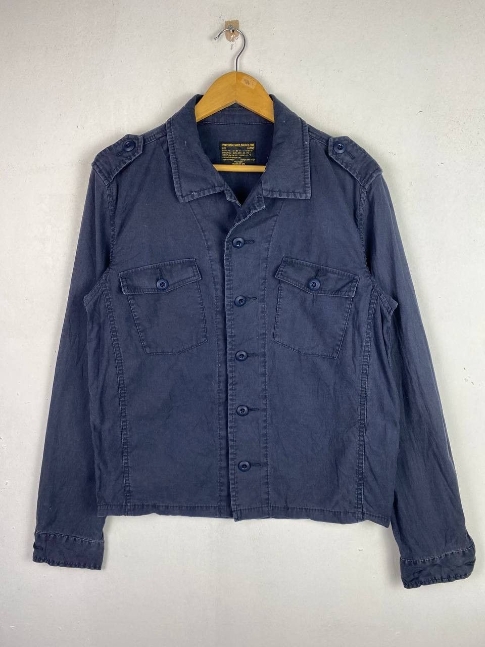 Beams Plus beams japanese brands hard khakis jacket nice design Size US L / EU 52-54 / 3 - 1 Thumbnail