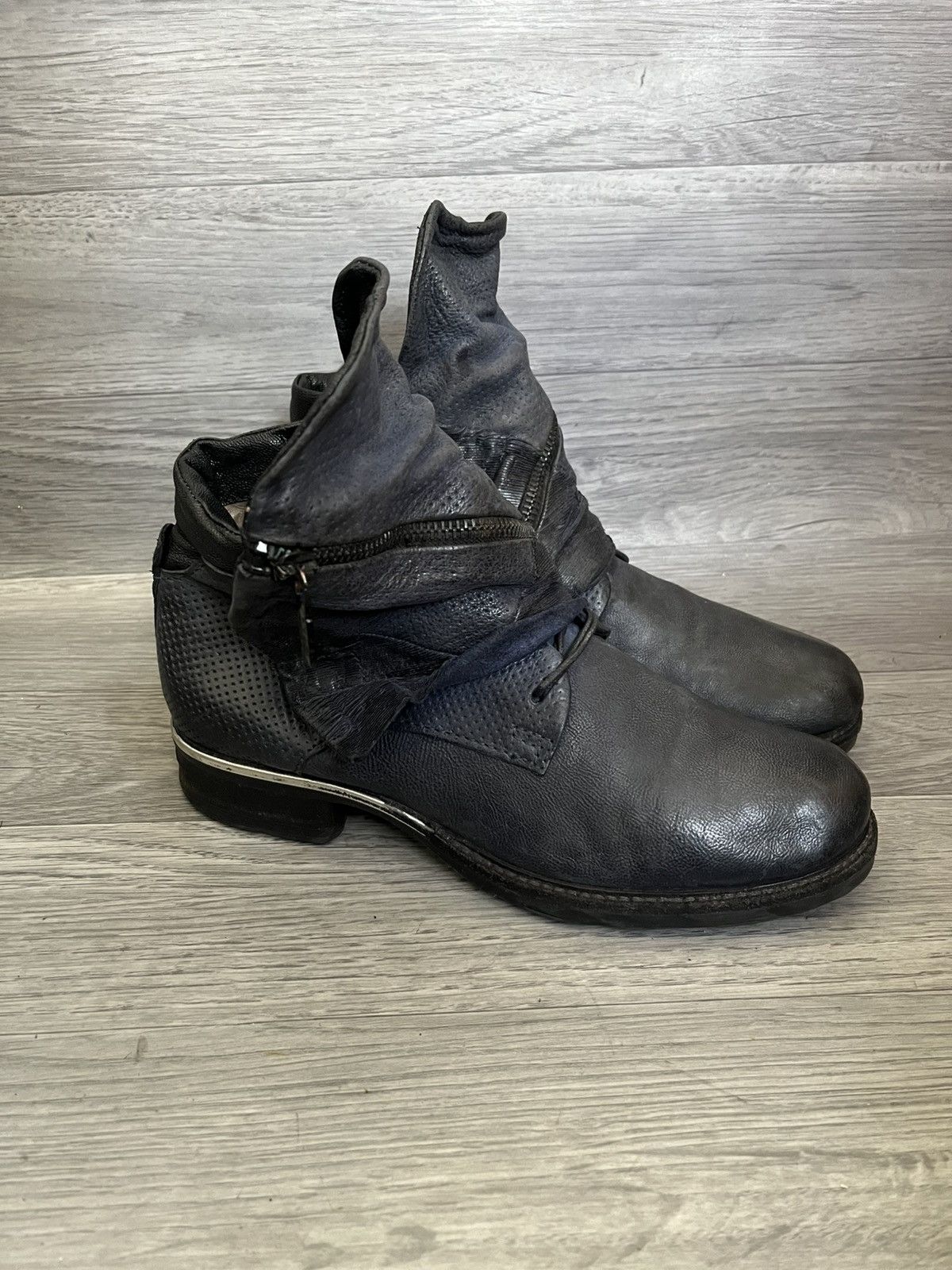 A.S.98 A.s 98 avant garde moto boots sz 40, kimrii. 14th addiction Size US 7 / EU 40 - 6 Thumbnail