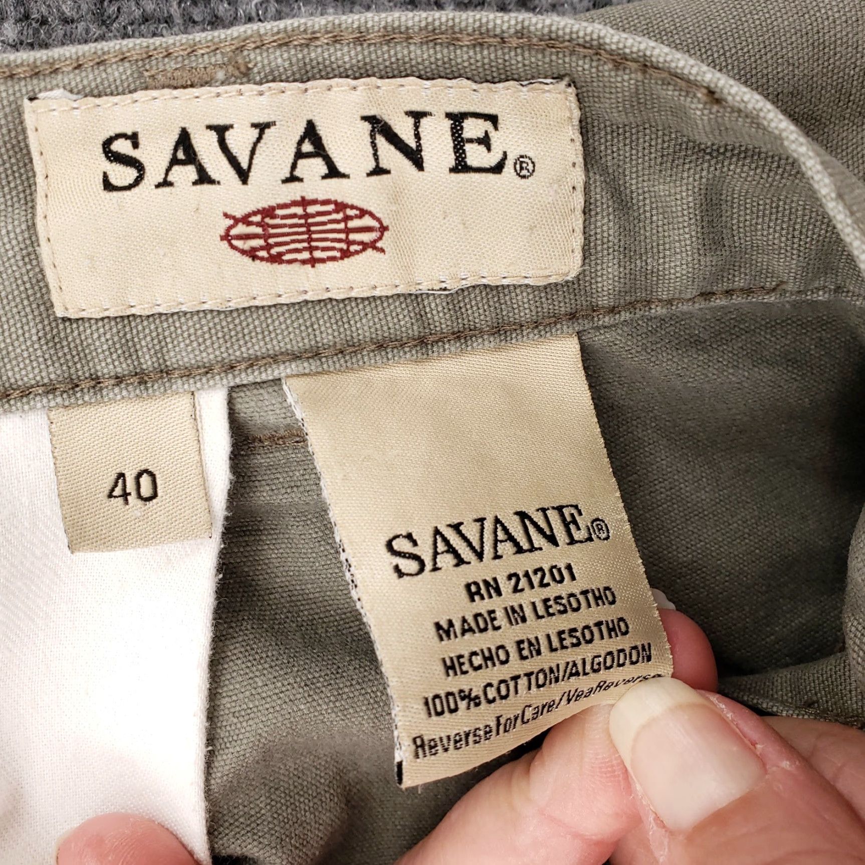 Savane Savane Mens Gray Chino Shorts 40 Mid-Rise 8" Pleated Front Casual Outdoor Vintage? (No) Size US 40 / EU 56 - 3 Thumbnail