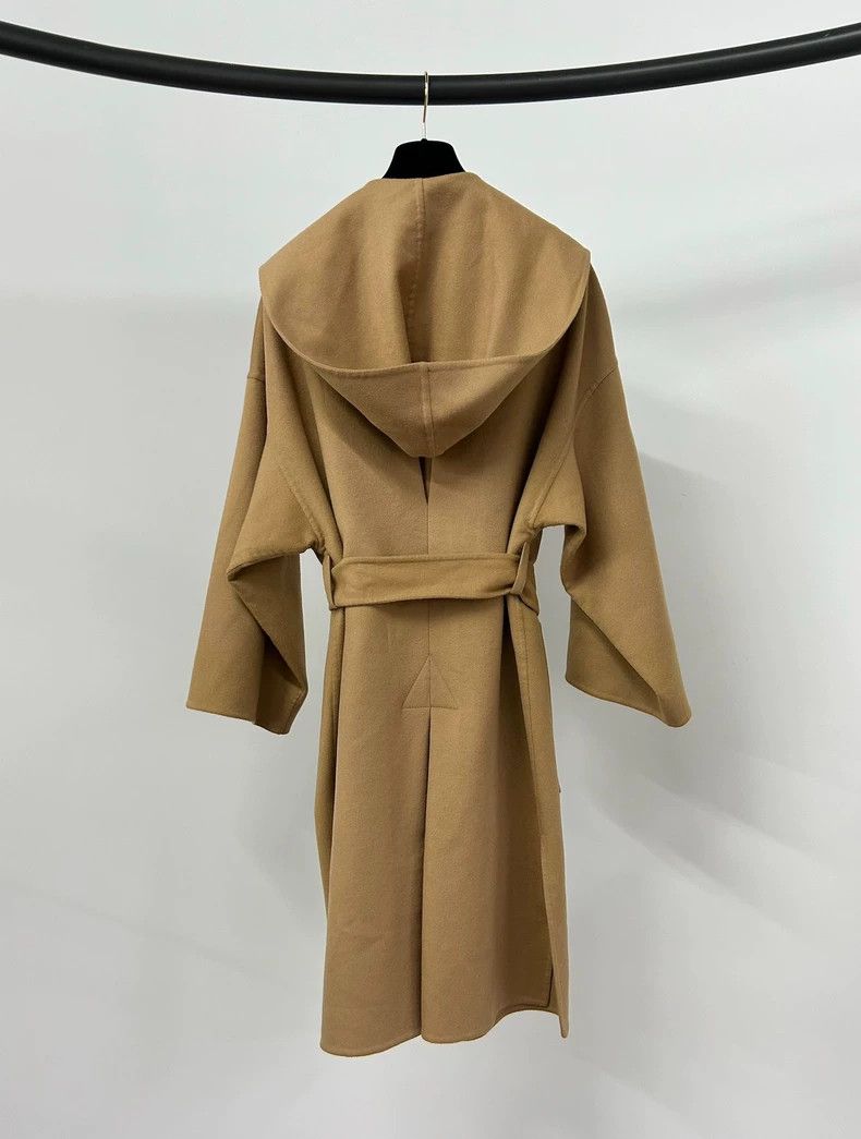 Loewe LOEWE Camel-colored wool overcoat with hood Size 4XL / US 24-26 - 2 Thumbnail