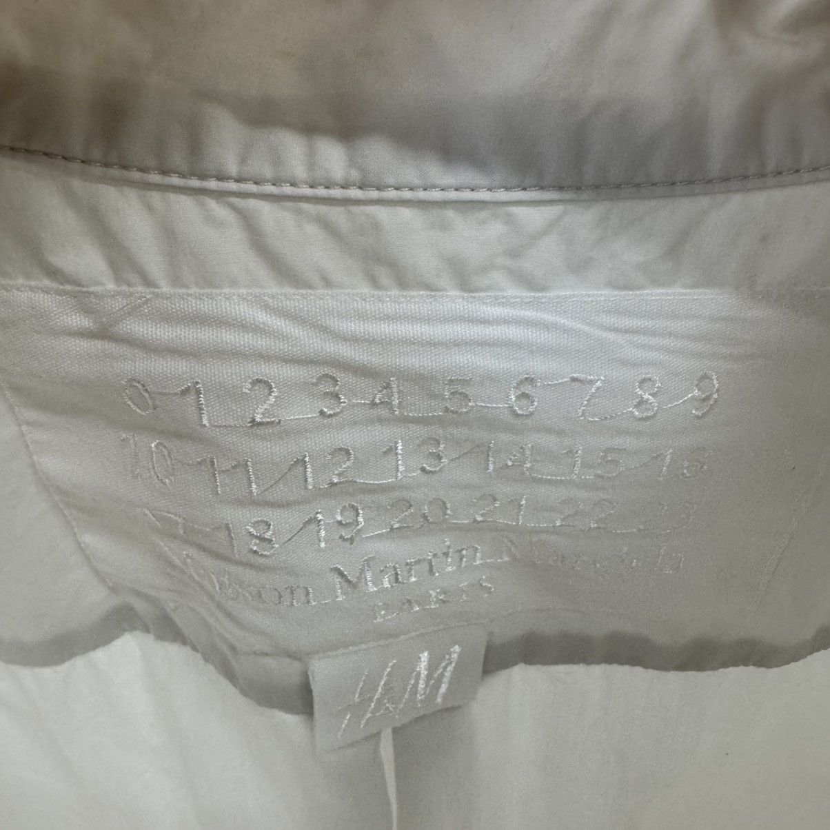 H&M × Maison Margiela 12’s Maison Martin Margiela x H&M Circular Shirt Size M / US 6-8 / IT 42-44 - 5 Thumbnail