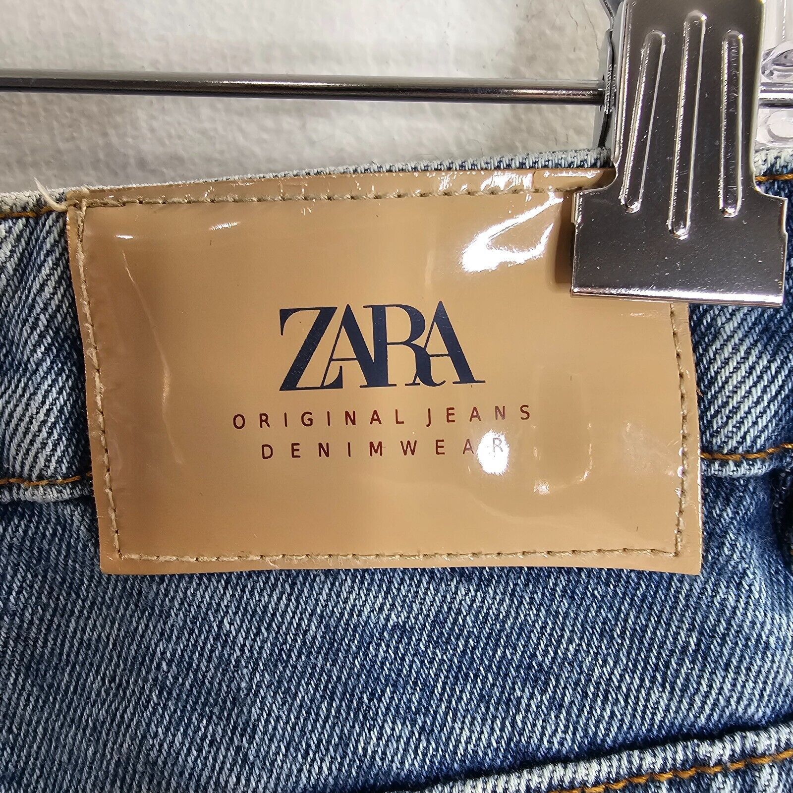 Zara Zara High Waist Extreme Distressing Raw Hem Denim Jean Short Size 27" / US 4 / IT 40 - 5 Thumbnail