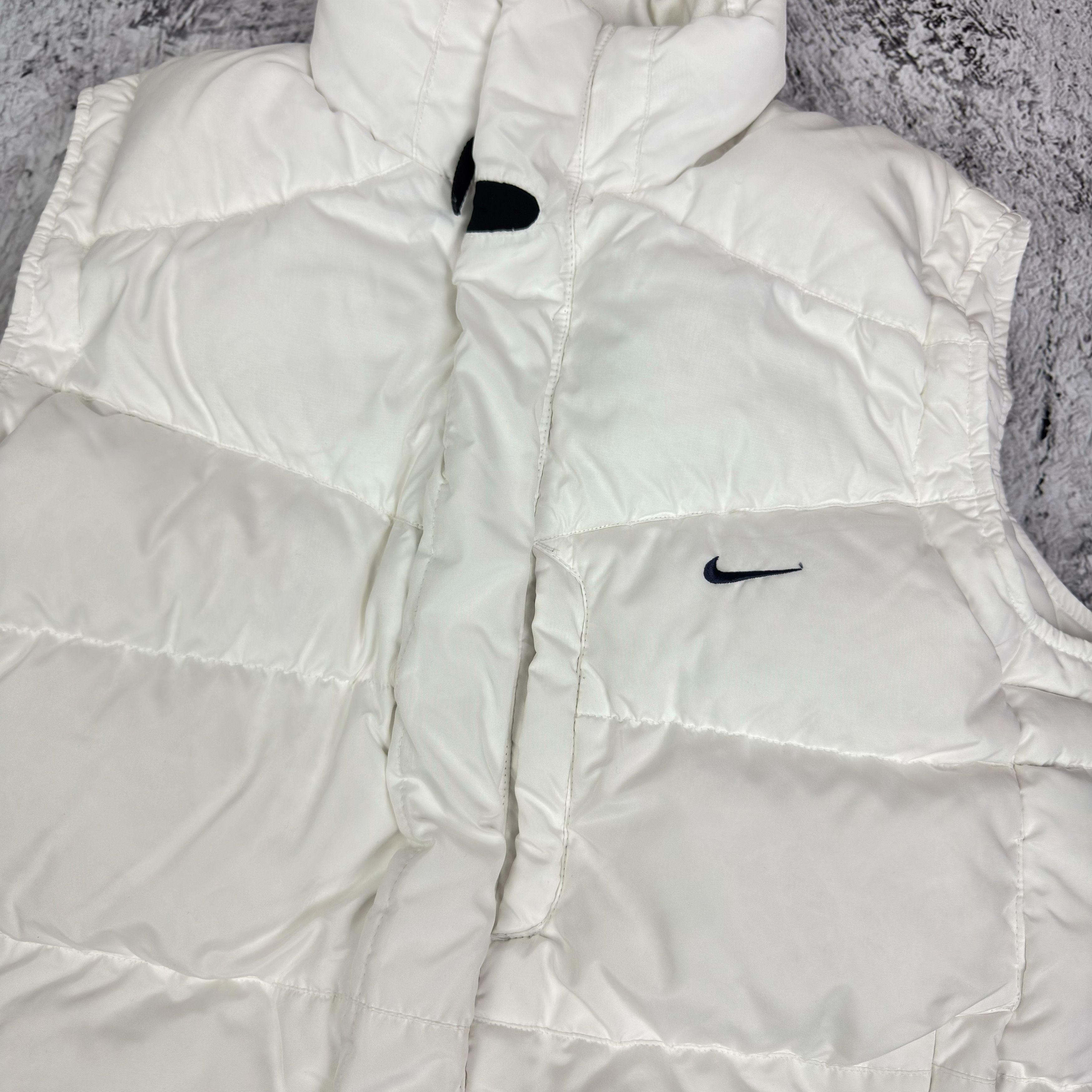 Nike Nike White Warm Wear Full Zip Puffer Down Vest Medium Size US M / EU 48-50 / 2 - 3 Thumbnail