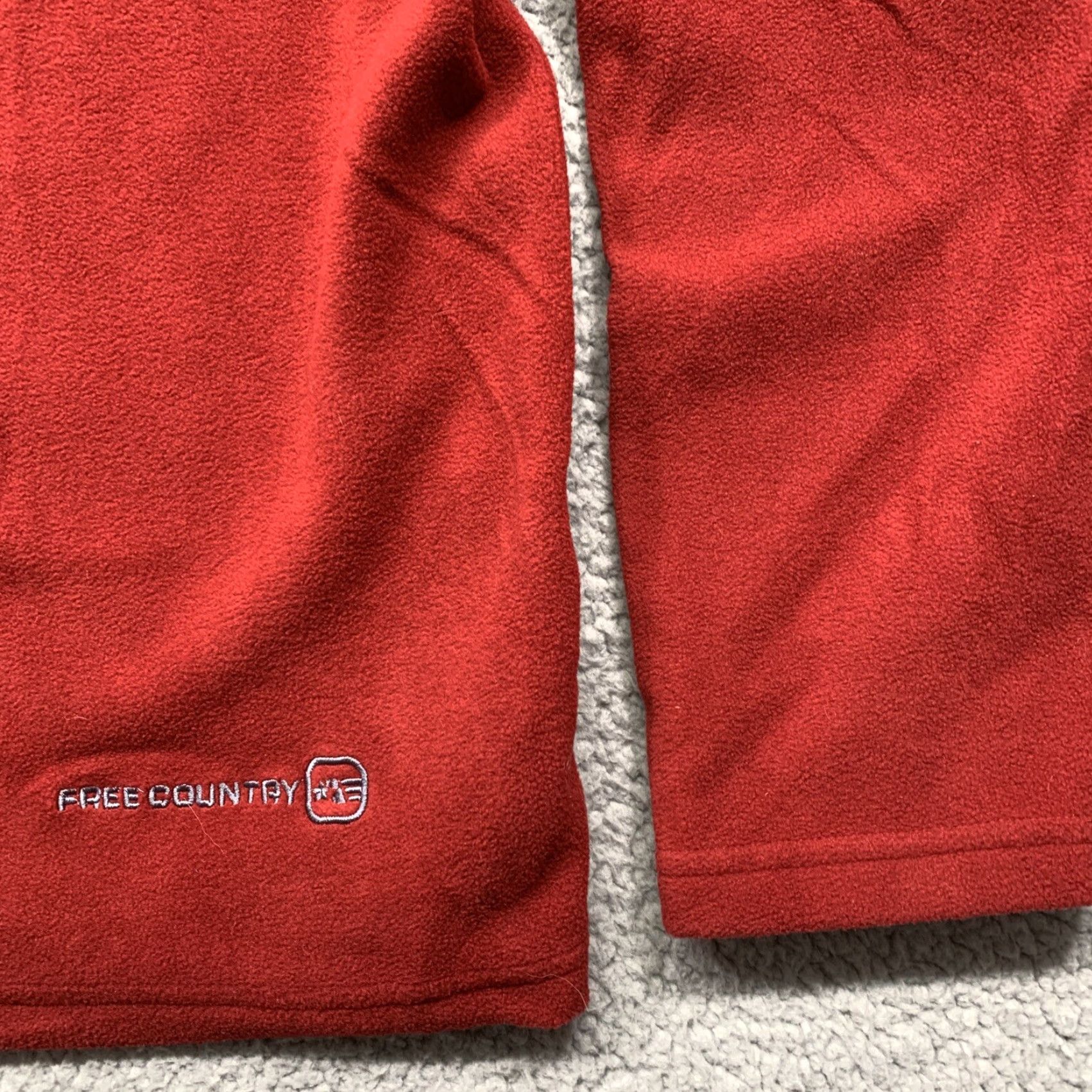 Free Country Grays Sweatshirt Men’s Size XXLG 1/4 Zip Red Gray Front Pocket LOGO 2XL Free Country Size US XXL / EU 58 / 5 - 7 Thumbnail